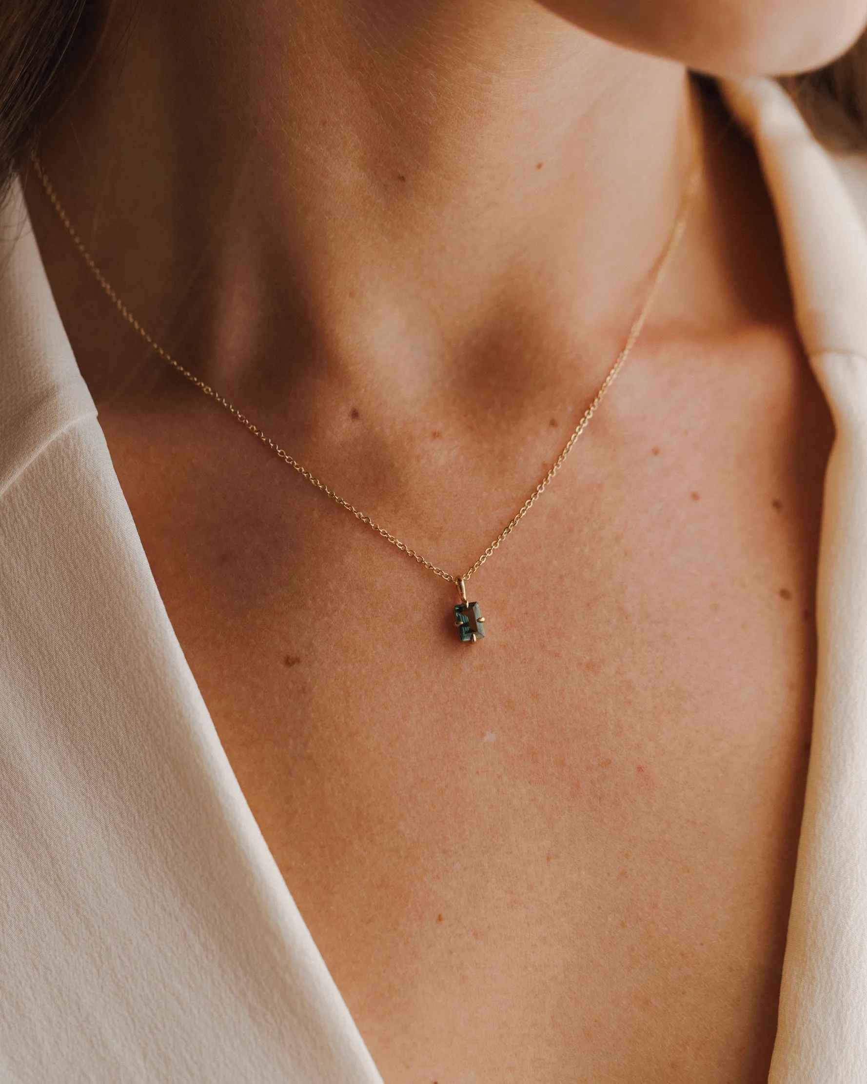 Forest Emerald Grand Baguette Necklace