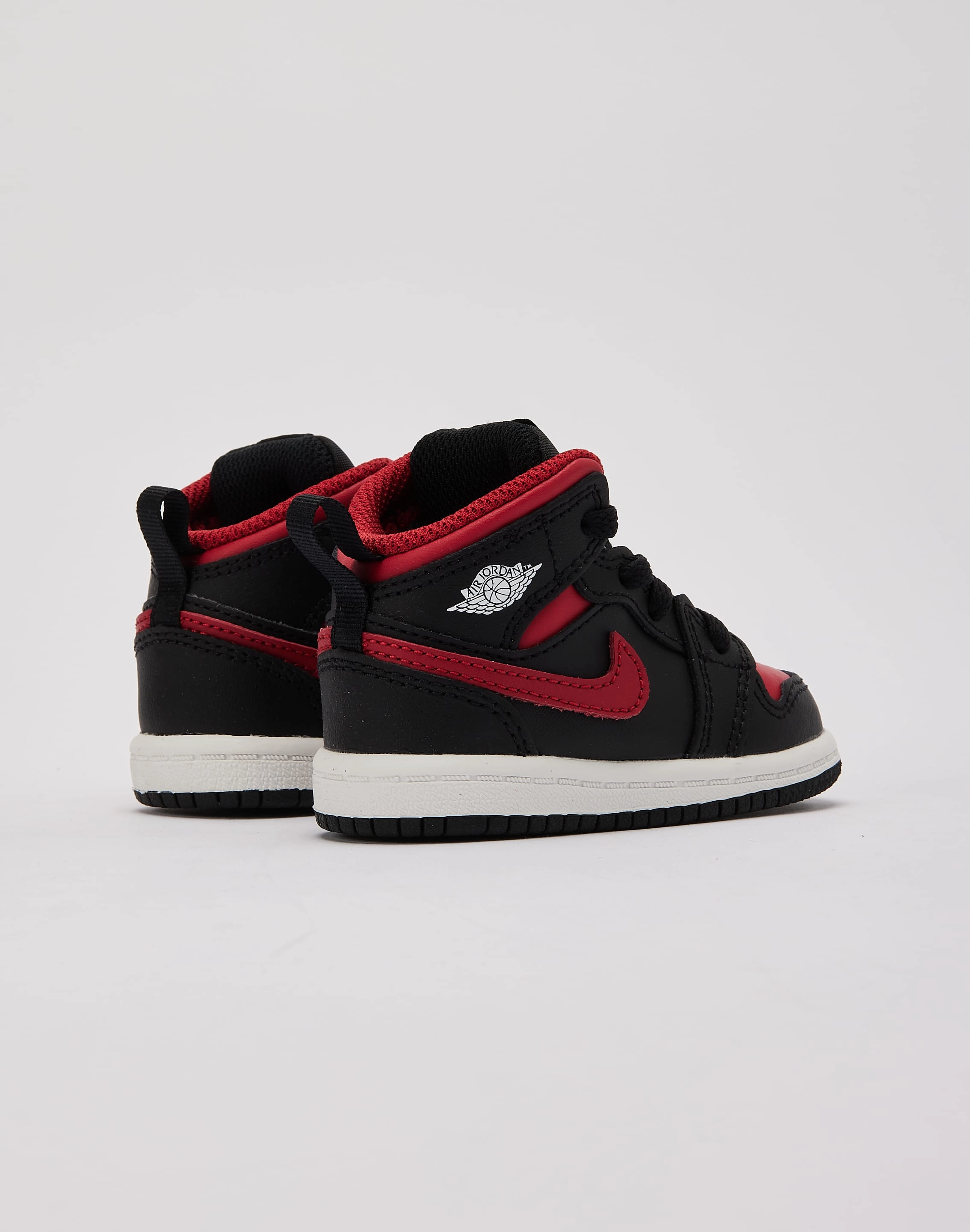 Formal wear selections Jordan Air Jordan 1 Mid Infant