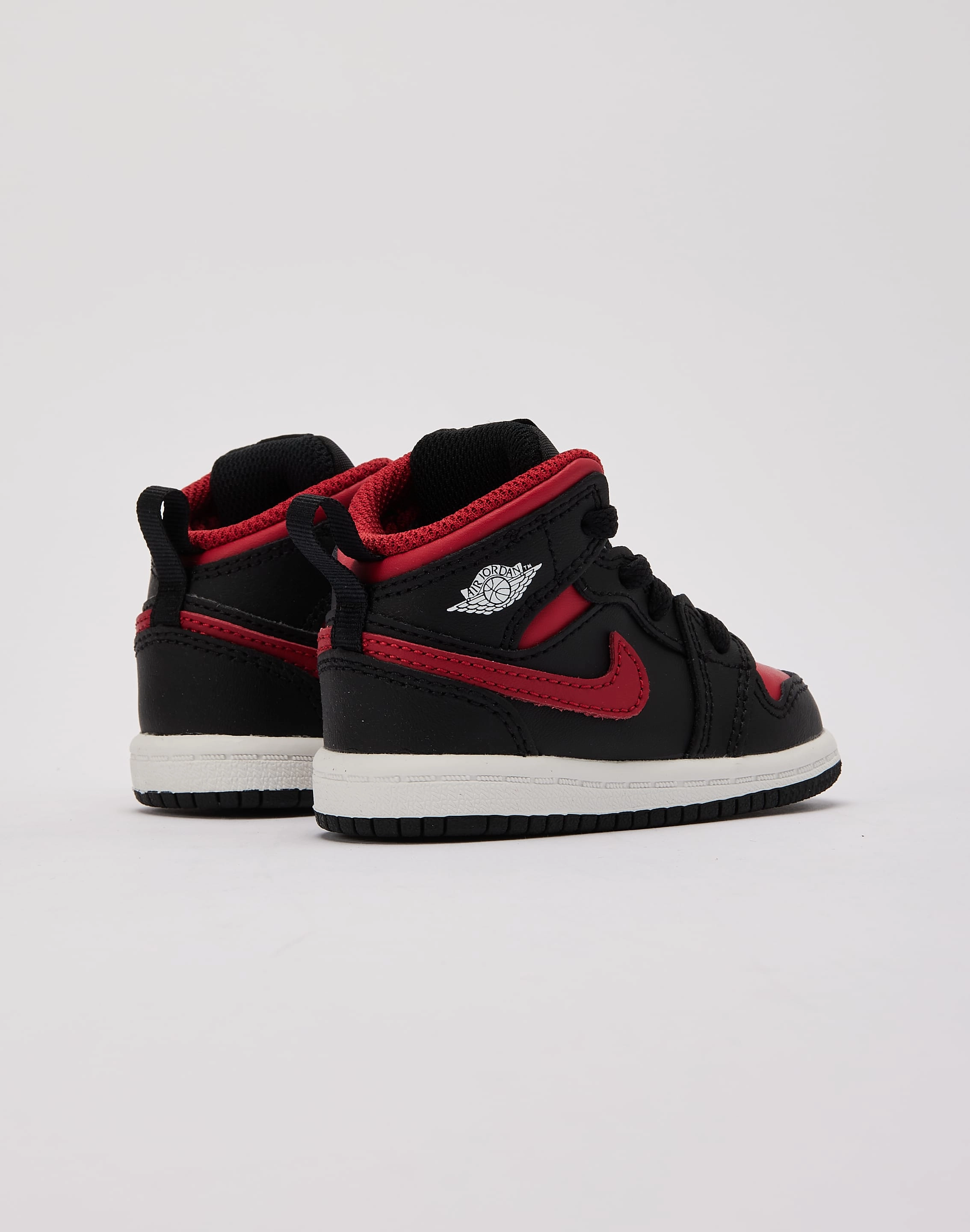 Formal wear selections Jordan Air Jordan 1 Mid Infant
