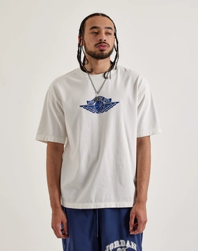Formal wear selections Jordan Rare Air Tee Outerwear options