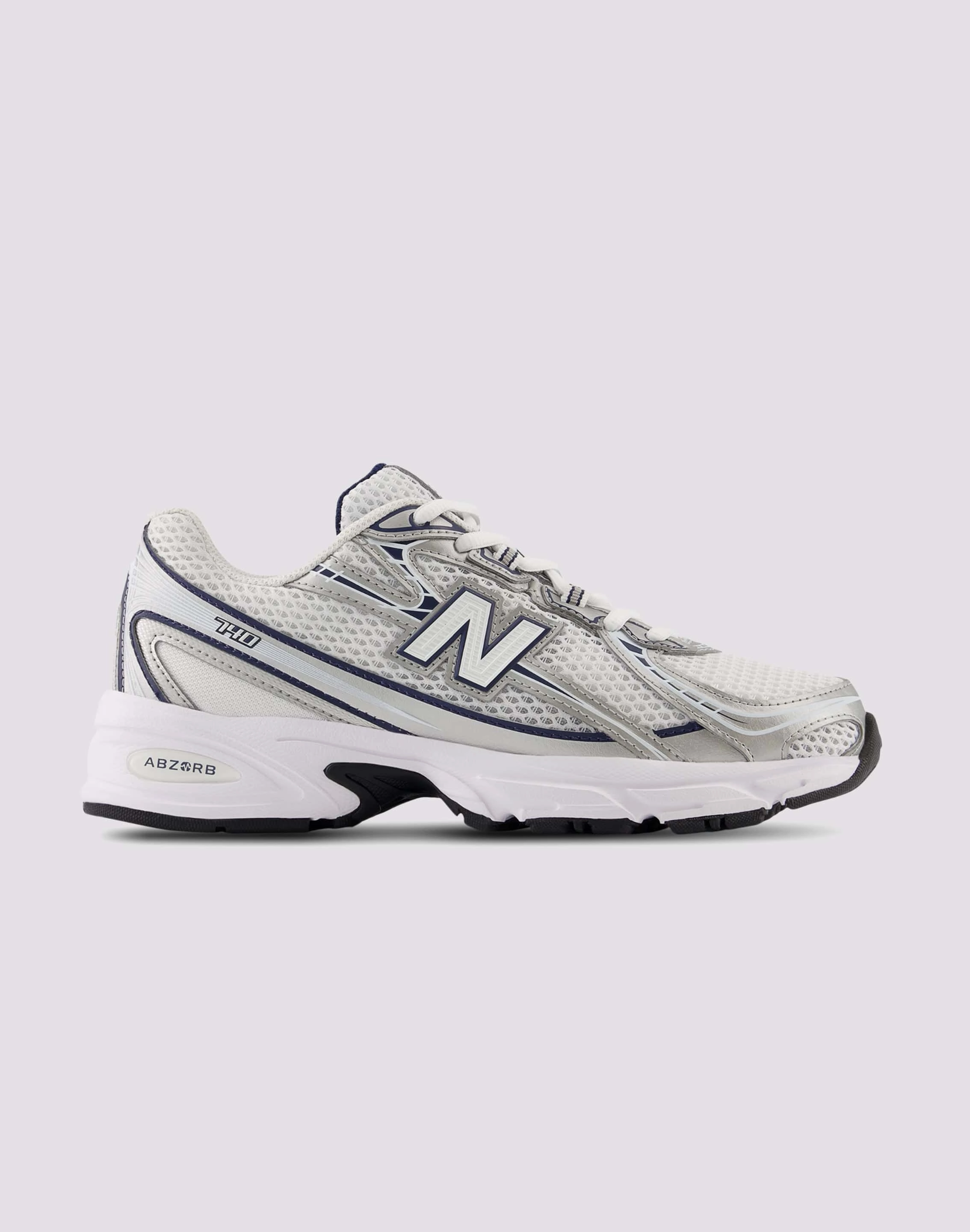 Fashion trends New Balance 740 Sustainable fashion practices