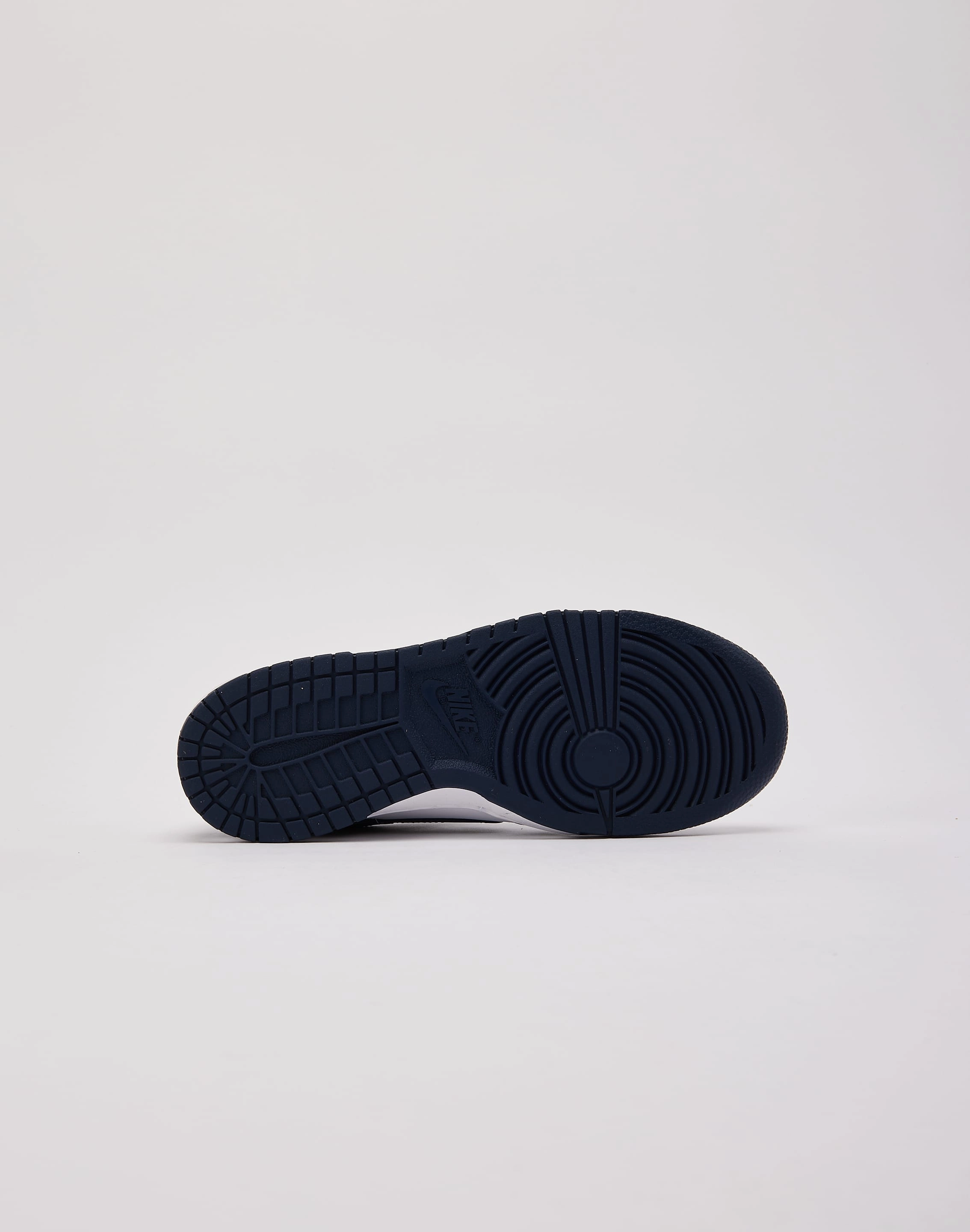 Formal wear selections Nike Dunk Low Grade-School