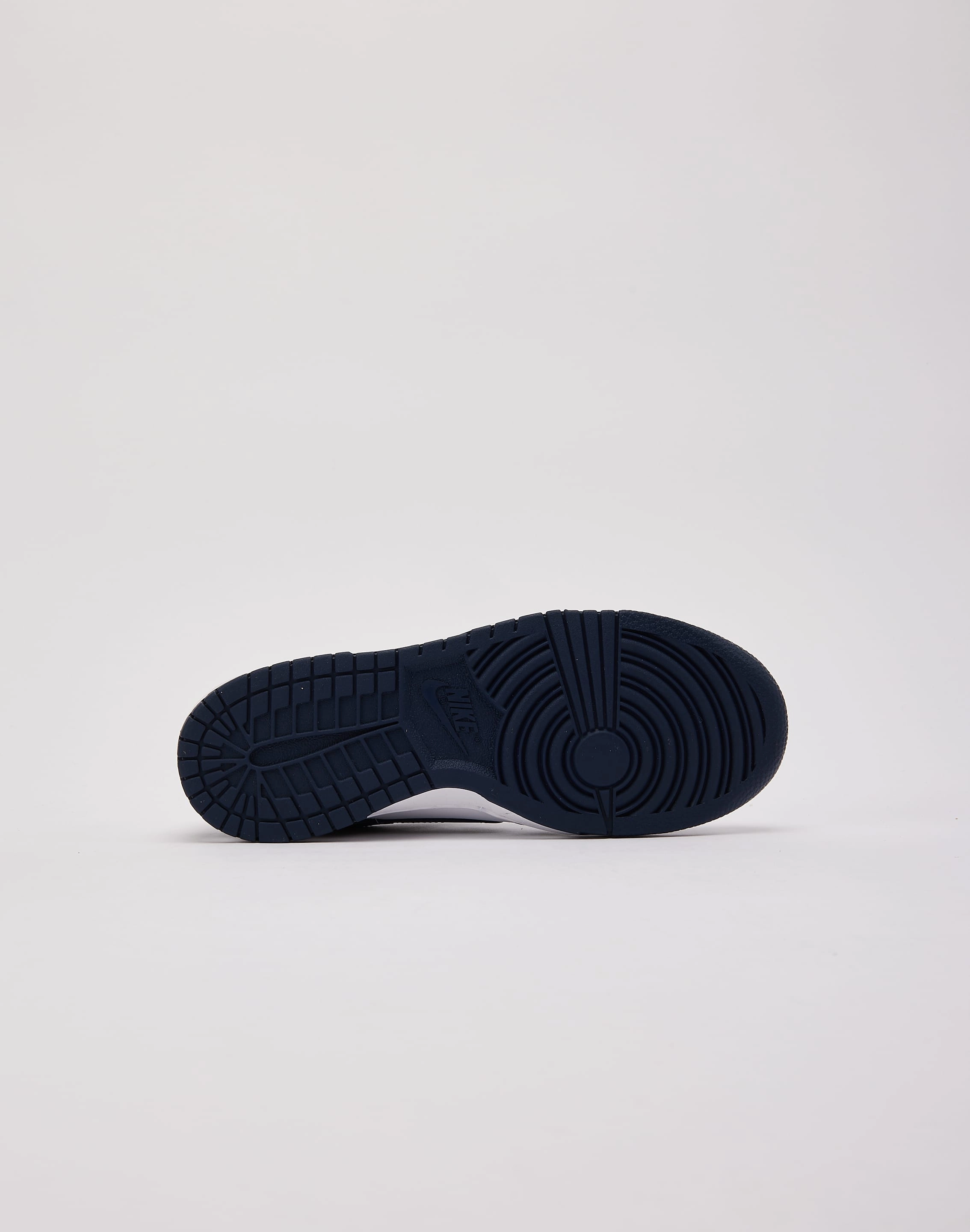 Formal wear selections Nike Dunk Low Grade-School