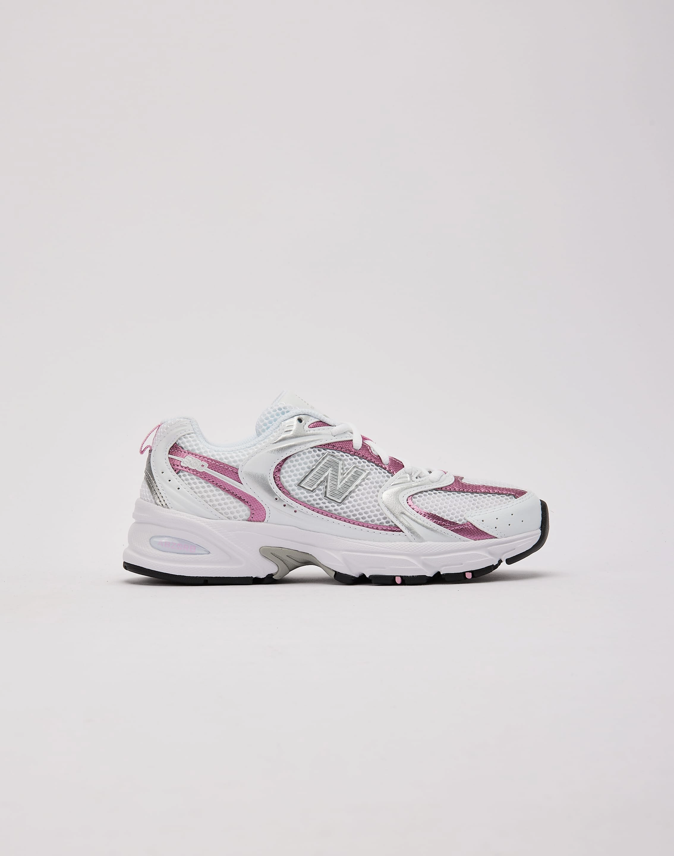 Lace - detailed fashion New Balance 530 Apparel finds