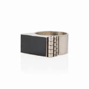 Jean Despr??s Modernist Silver and Onyx "Bijoux Moteurs" Ring