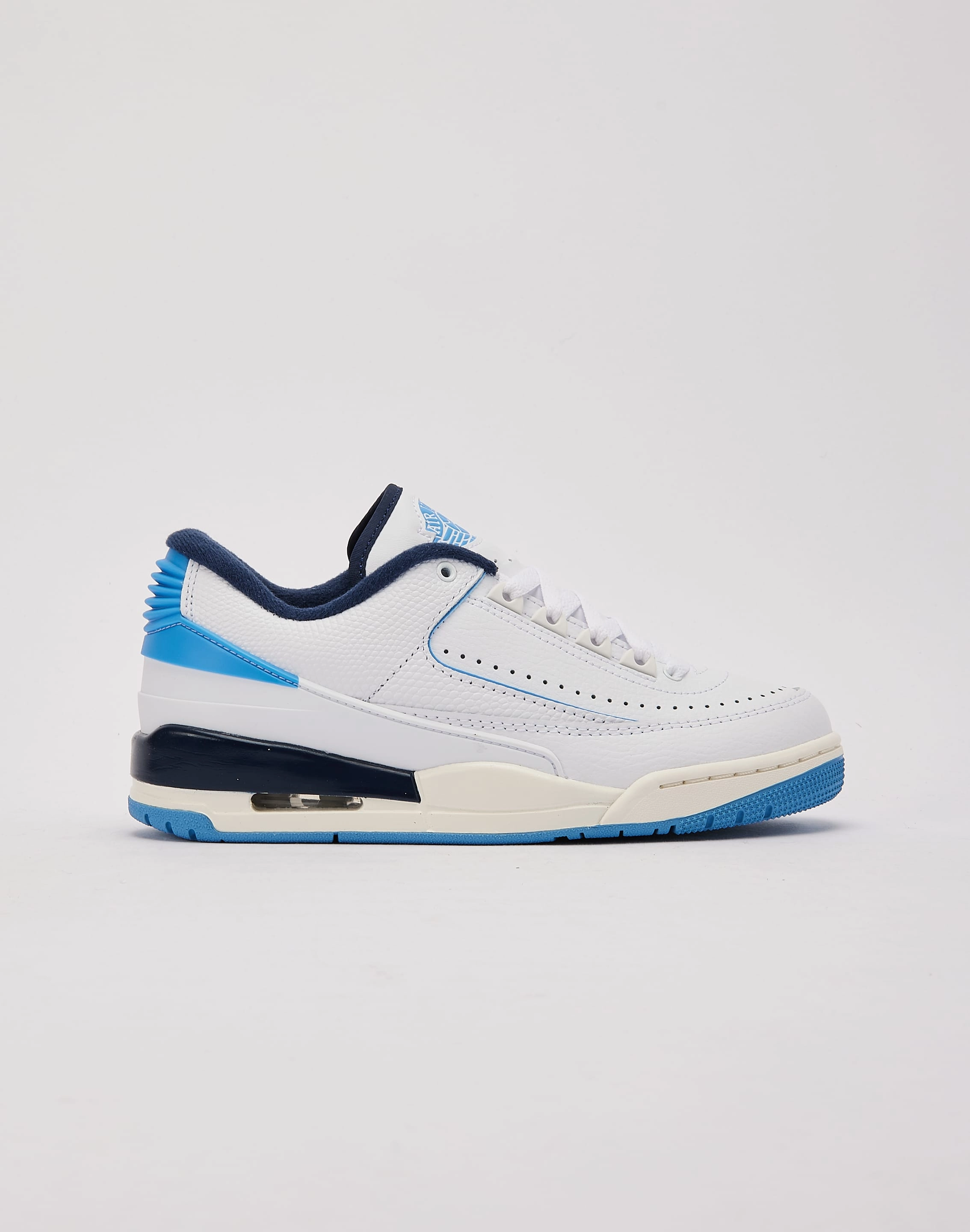 Jordan 2/3 Grade-School Fashion events Style statements