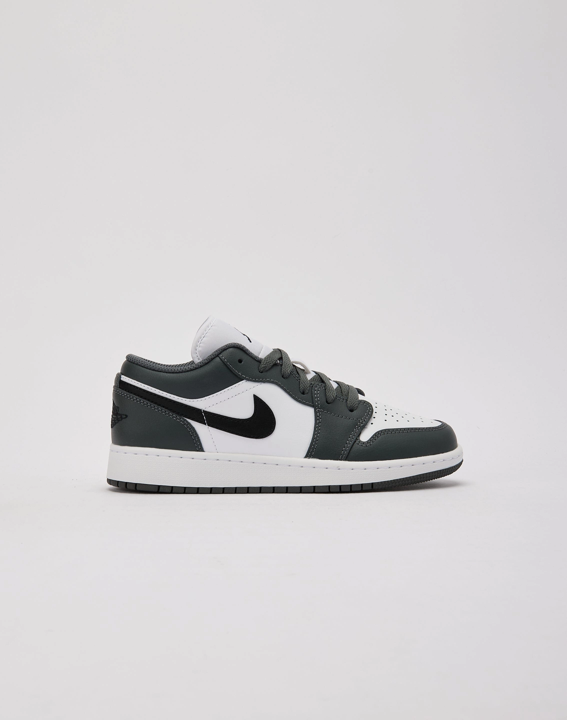 Jordan Air Jordan 1 Low Grade-School Outerwear options Fashion swaps