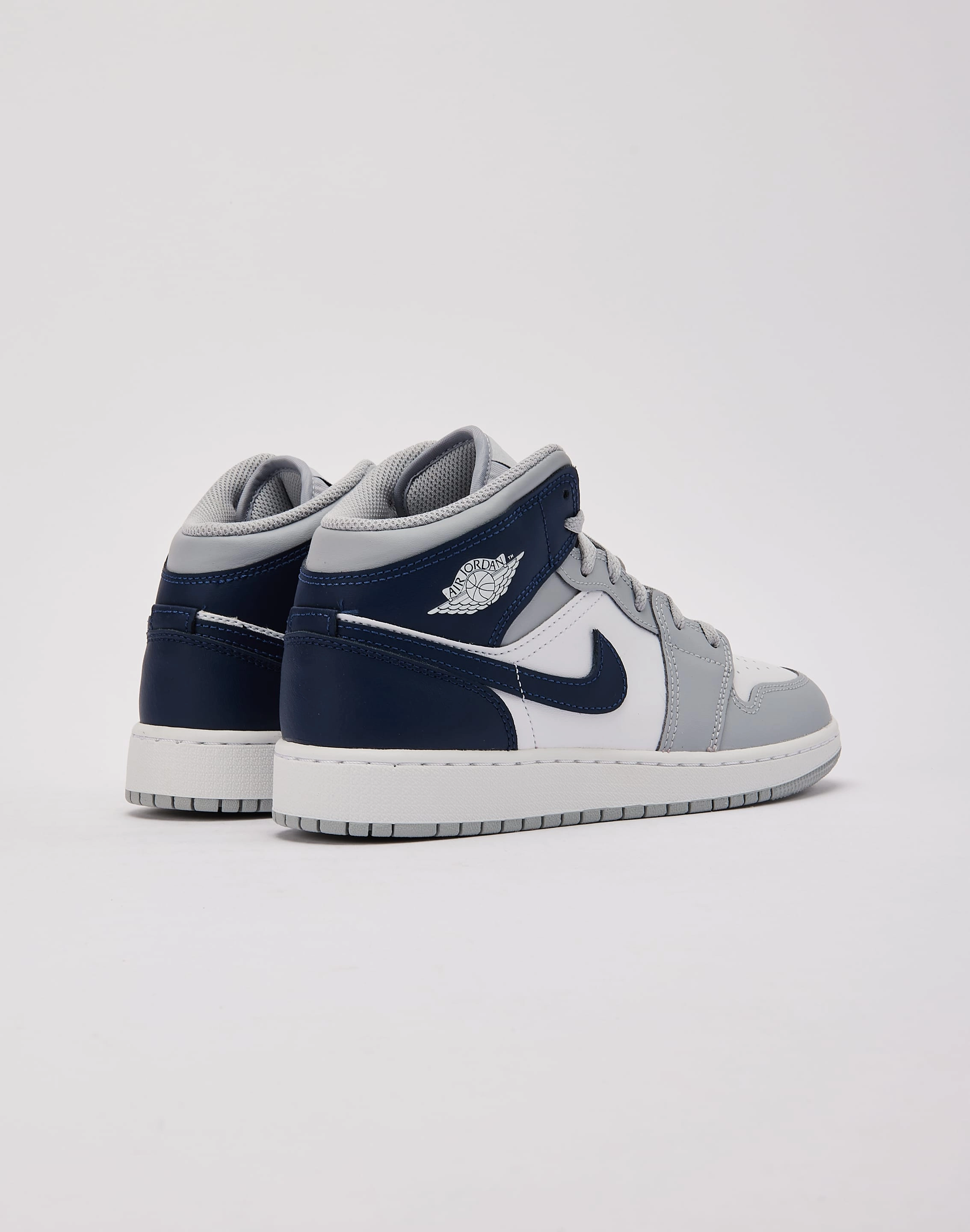 Jordan Air Jordan 1 Mid Grade-School Clothing types