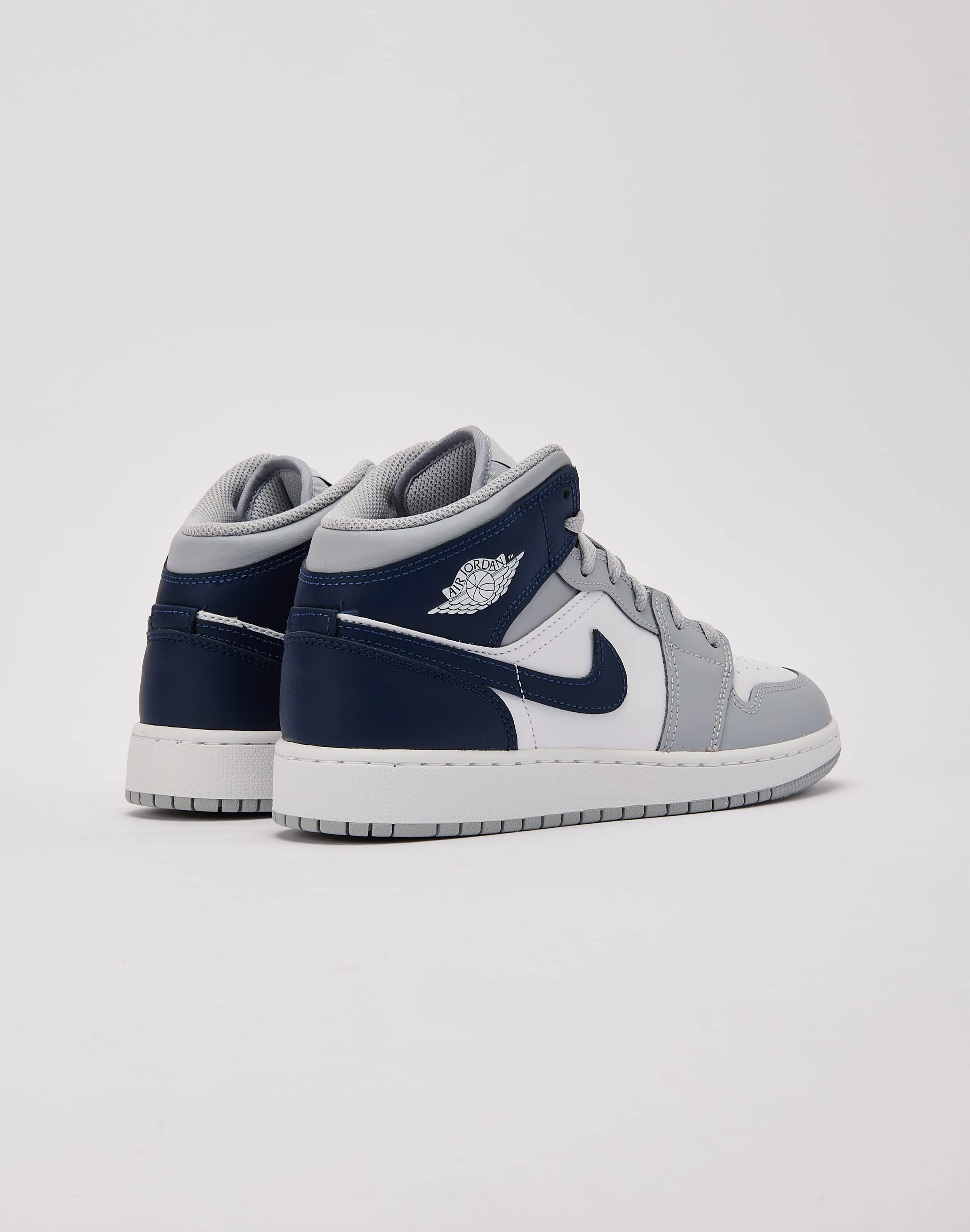 Jordan Air Jordan 1 Mid Grade-School Clothing types