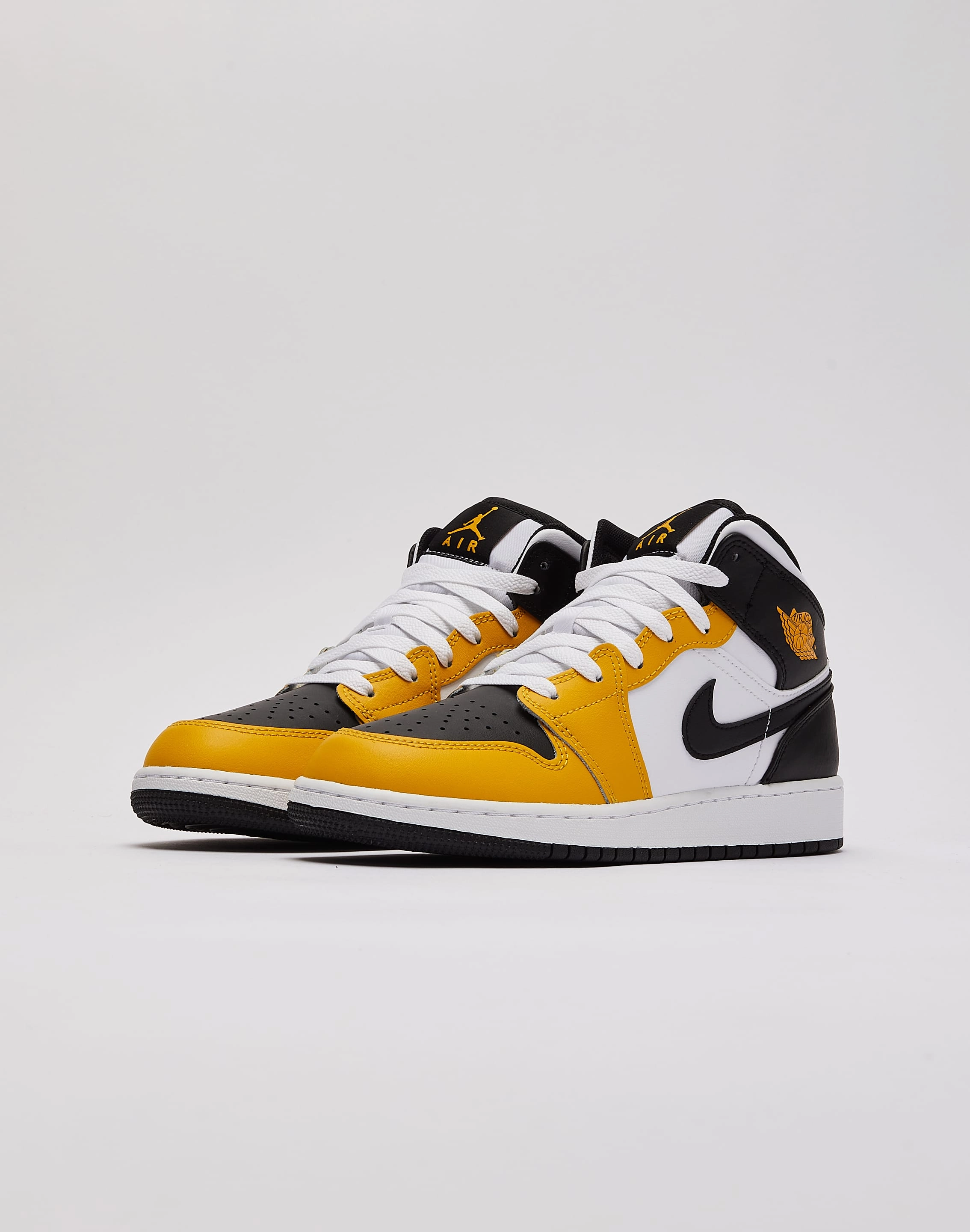 Jordan Air Jordan 1 Mid Grade-School Fashion culture