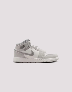 Jordan Air Jordan 1 Mid Grade-School Lingerie and intimates Fashionable options