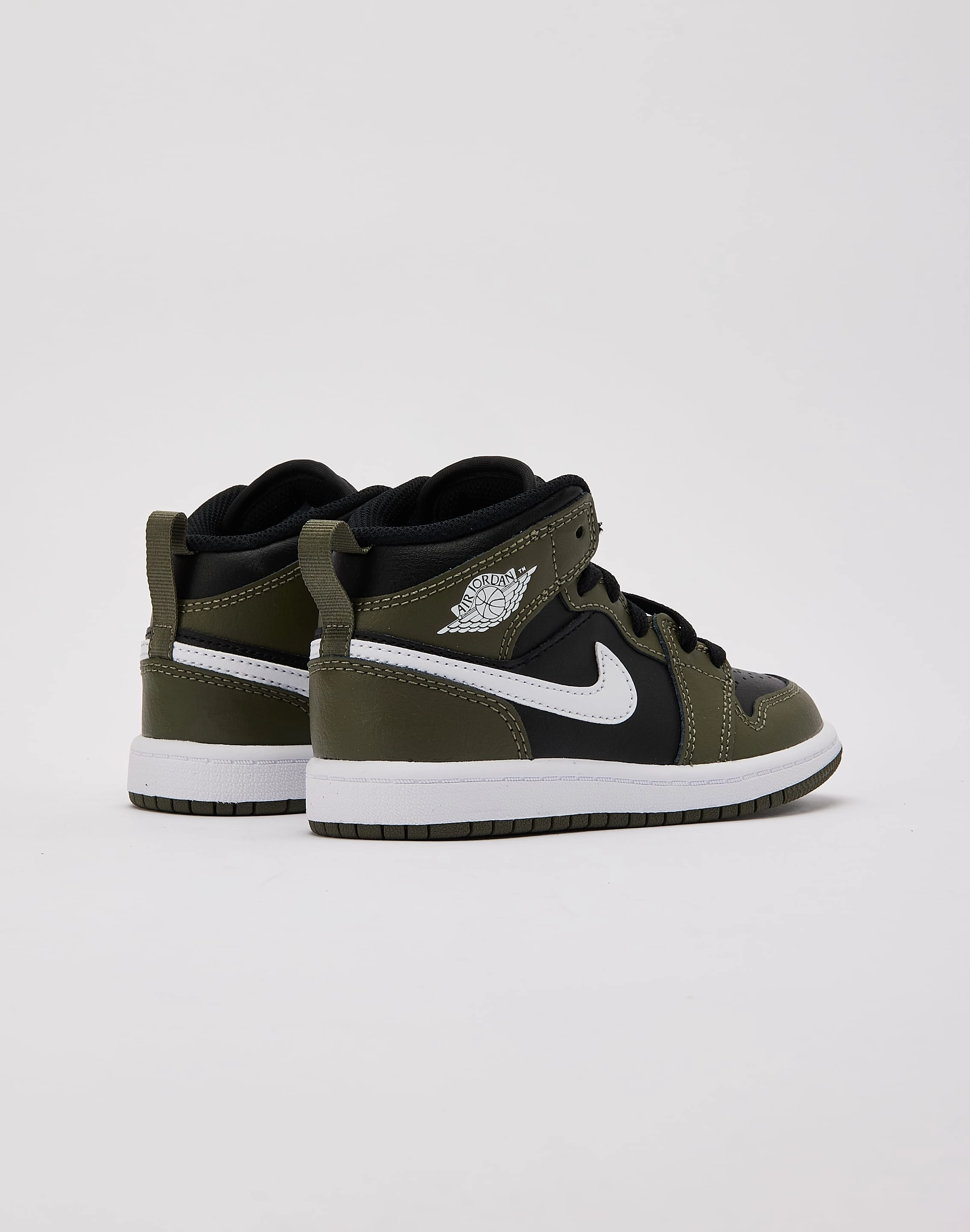 Jordan Air Jordan 1 Mid Pre-School Fashion bloggers' picks