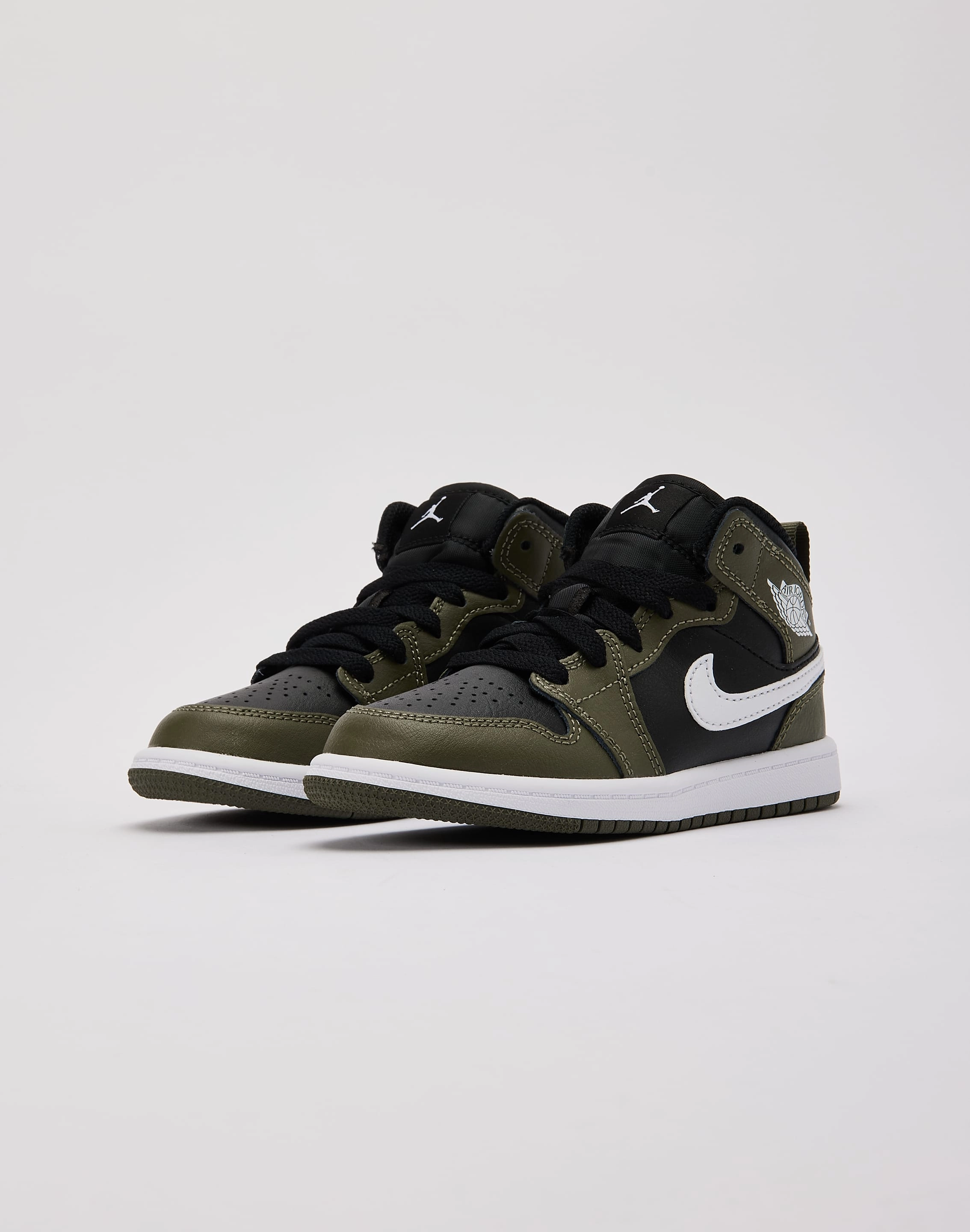 Jordan Air Jordan 1 Mid Pre-School Fashion bloggers' picks