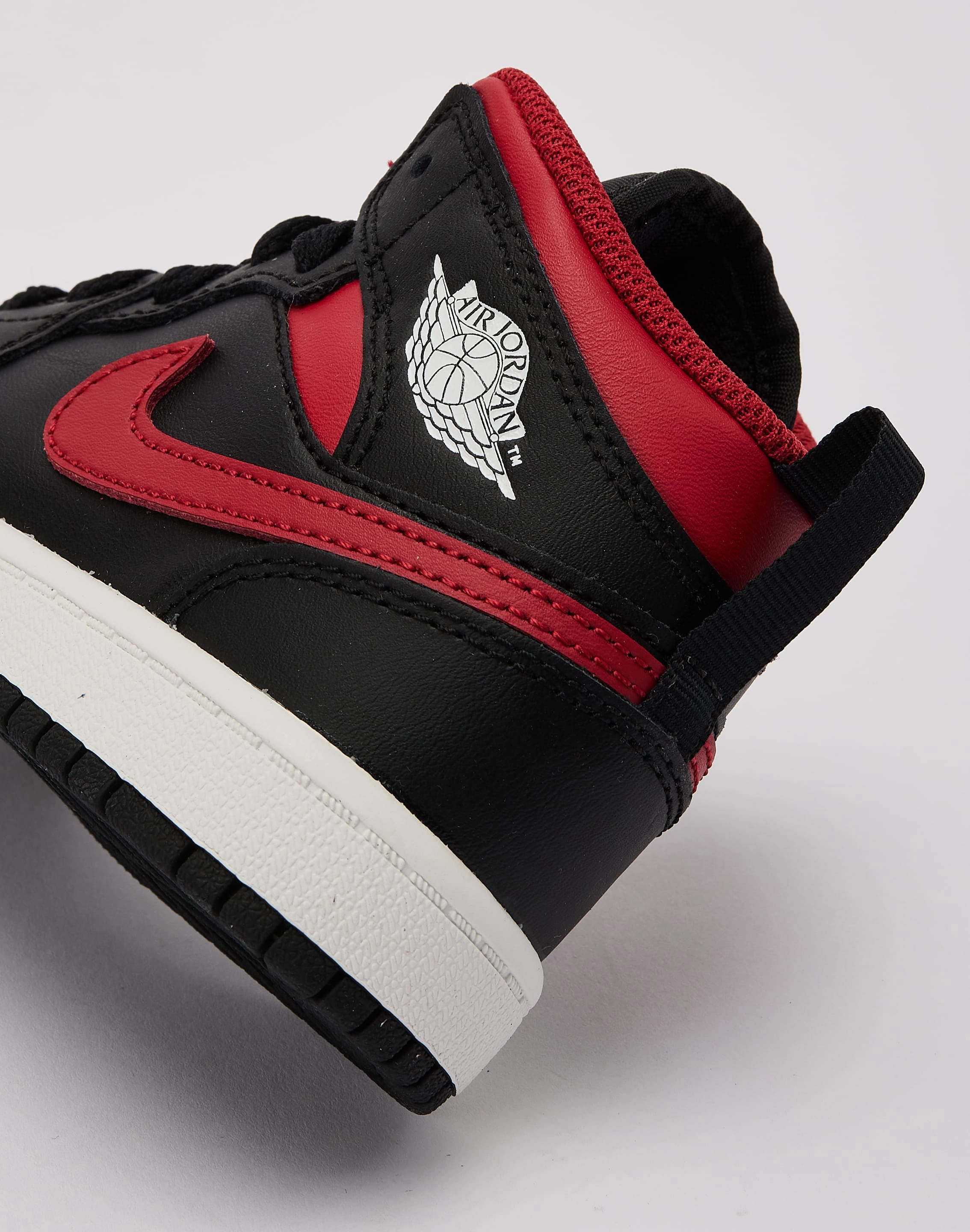 Jordan  Air Jordan 1 Mid Pre-School Fashion labels