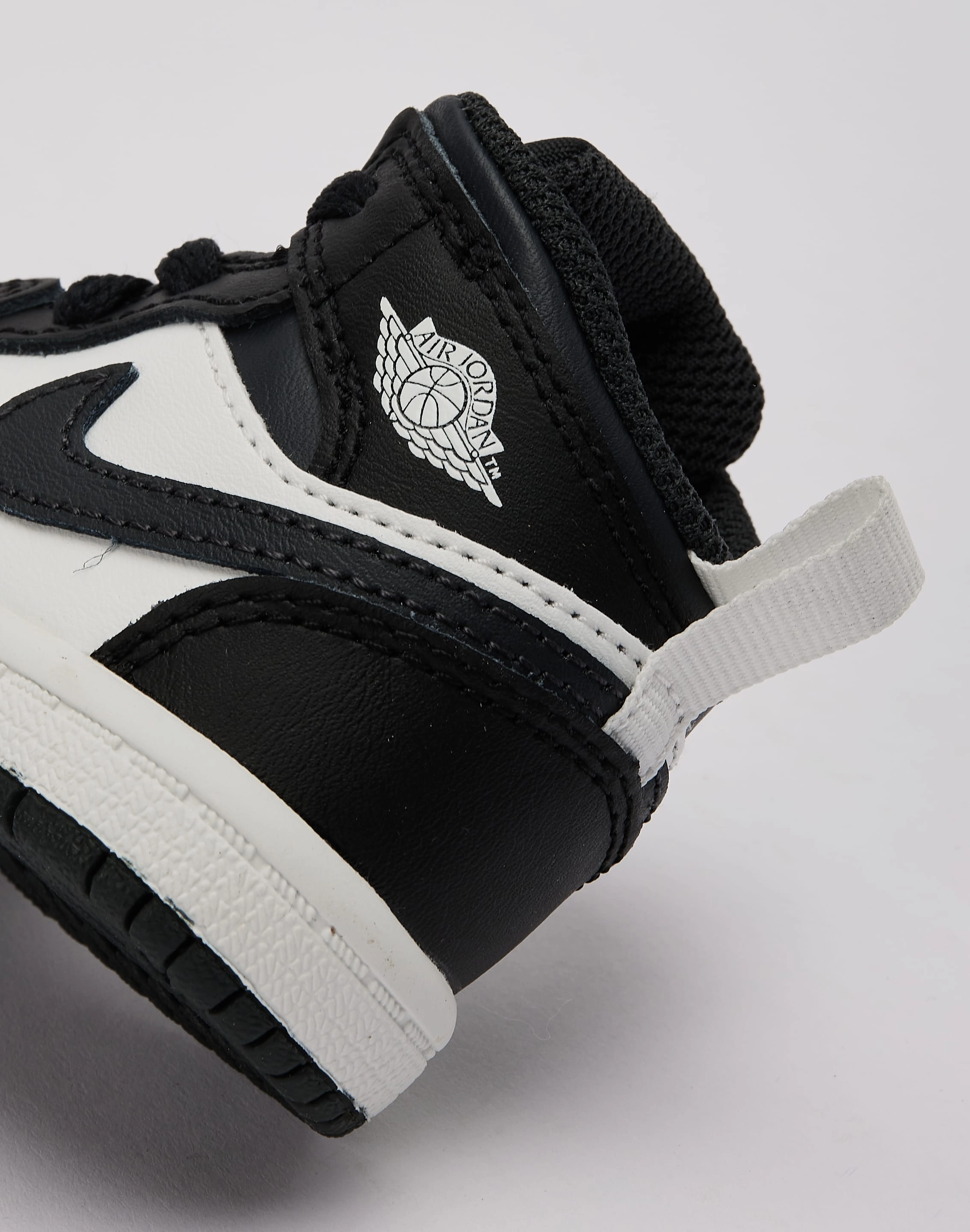 Jordan Air Jordan 1 Mid Toddler Leather - material fashion