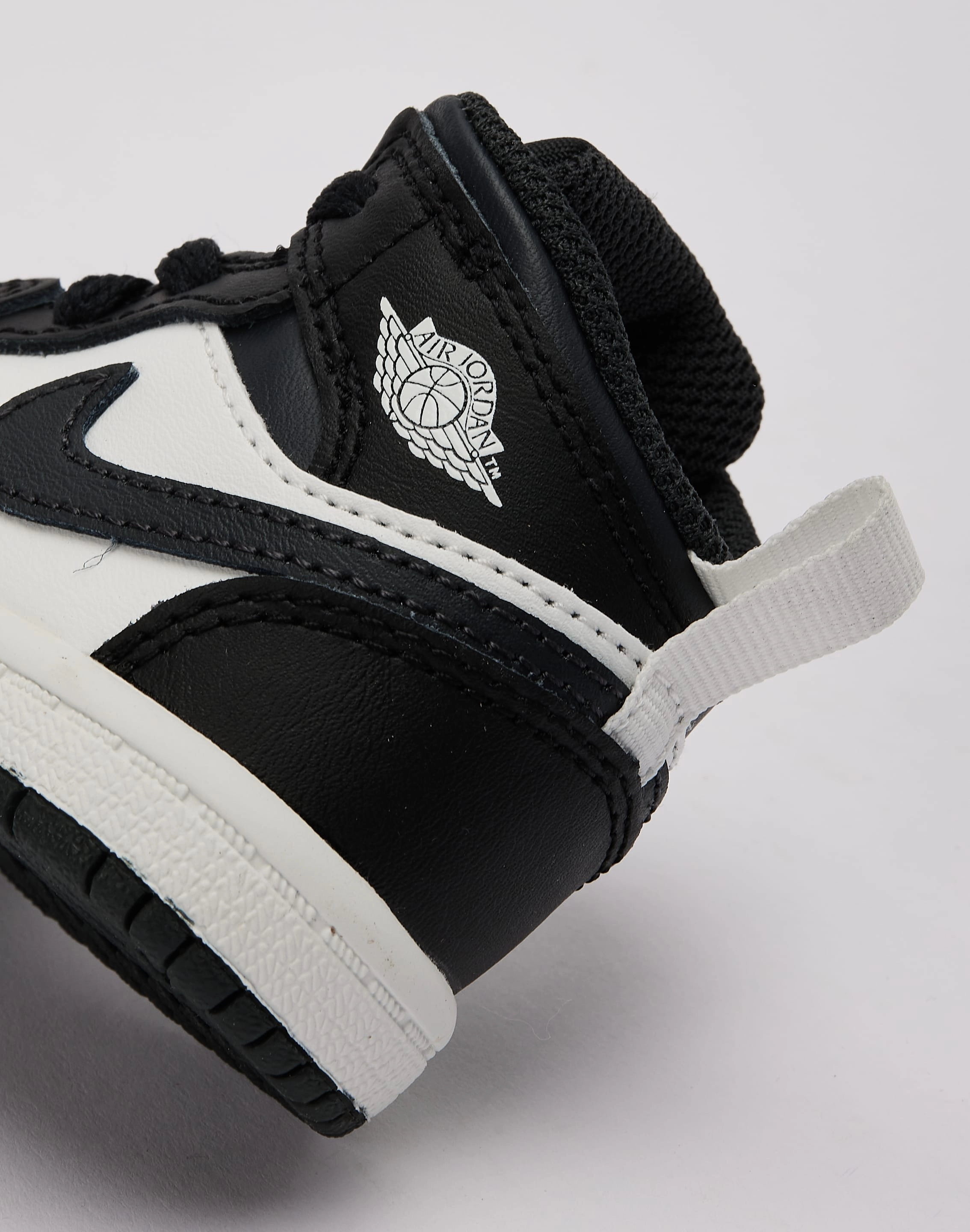 Jordan Air Jordan 1 Mid Toddler Leather - material fashion