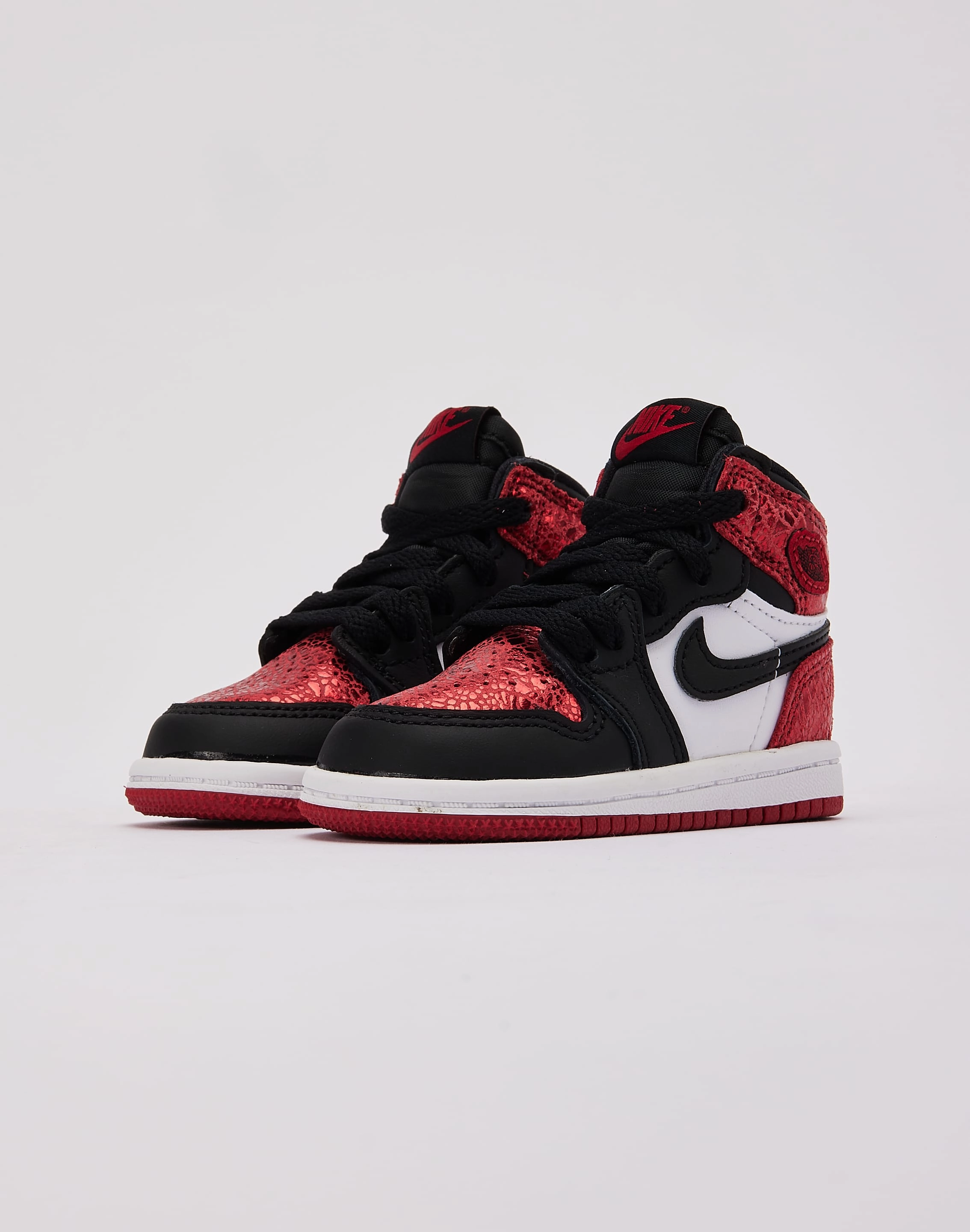 Jordan Air Jordan 1 Retro High OG 'Ruby' Toddler Fashion influencers' recommendations