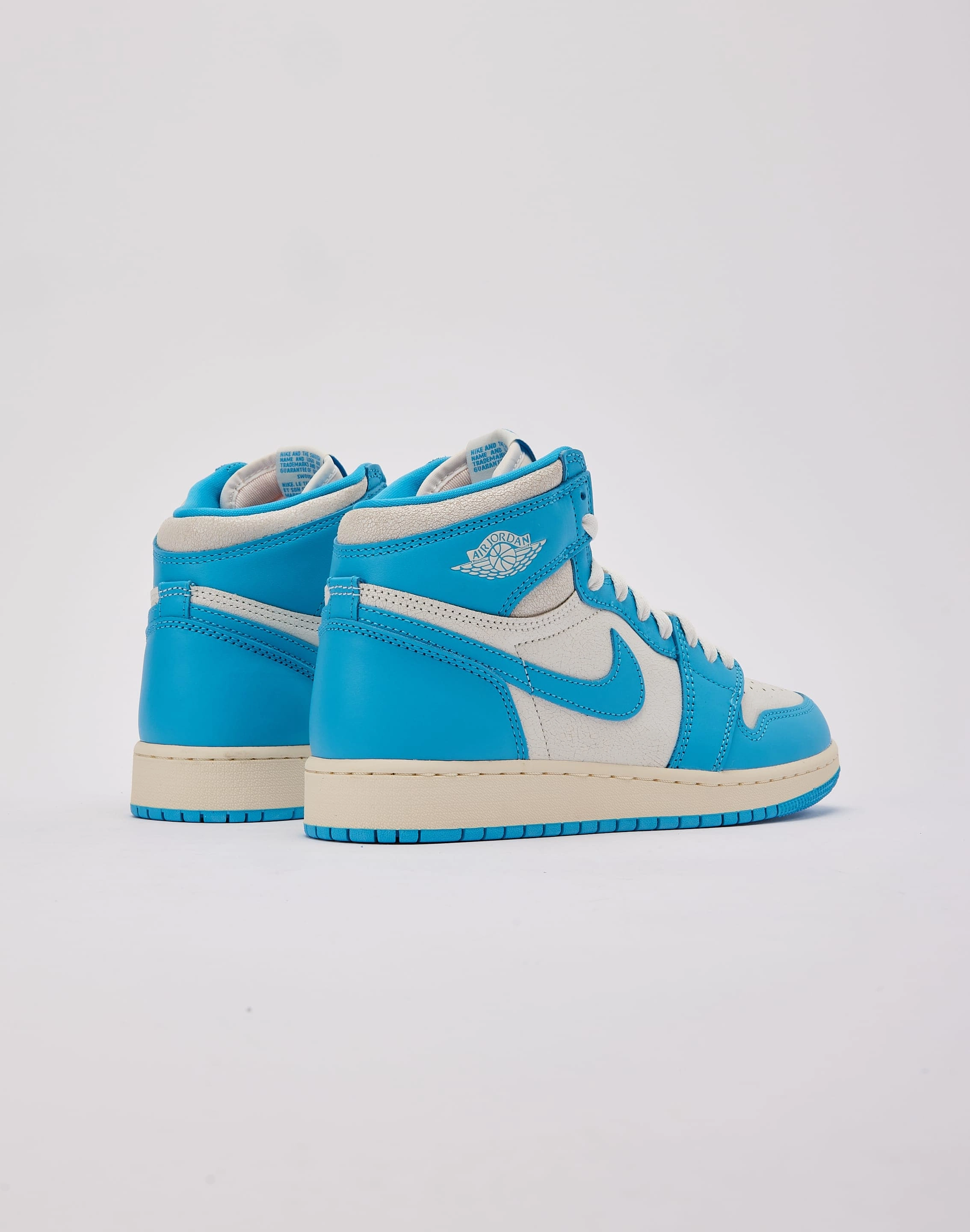 Jordan Air Jordan 1 Retro High OG 'UNC Reimagined' Grade-School Fashion-forward items