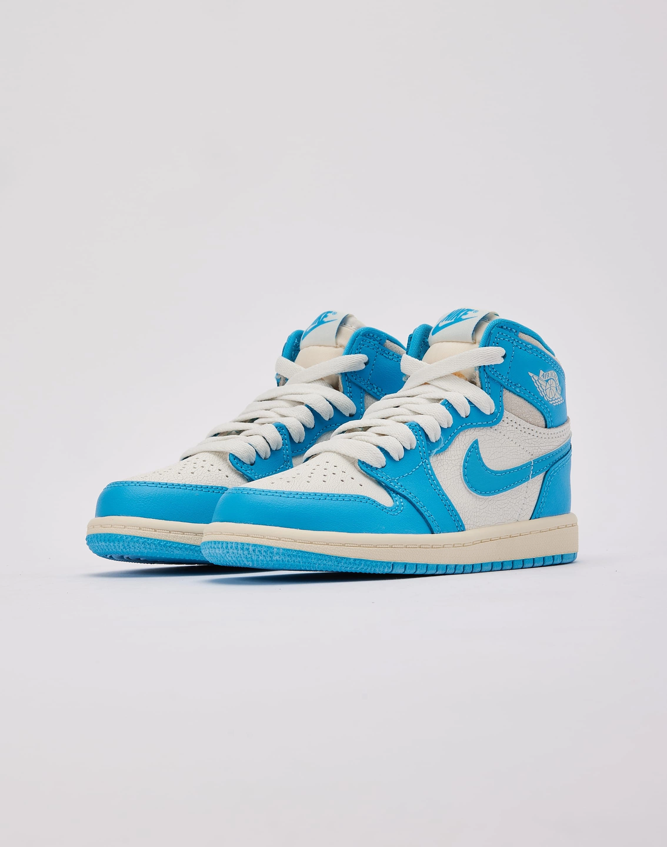 Jordan Air Jordan 1 Retro High OG 'UNC Reimagined' Pre-School Fashion events