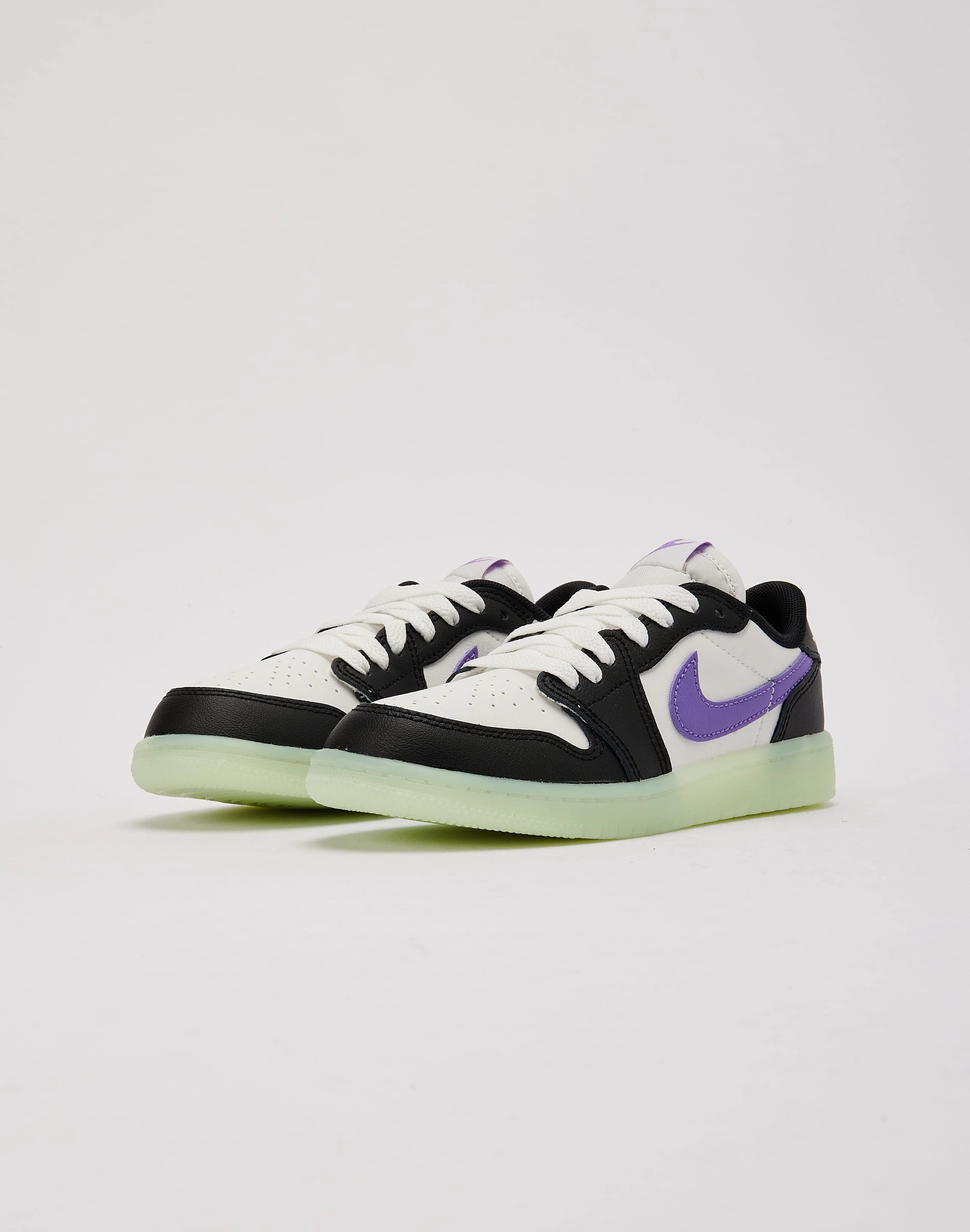 Jordan Air Jordan 1 Retro Low OG 'Black Raspberry' Pre-School Fashion essentials