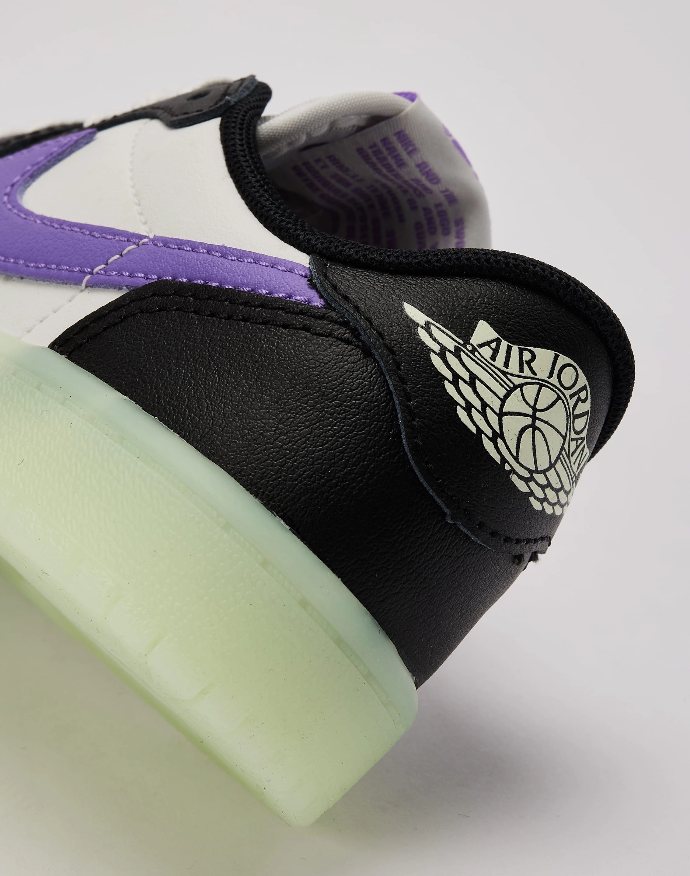 Jordan Air Jordan 1 Retro Low OG 'Black Raspberry' Pre-School Fashion essentials