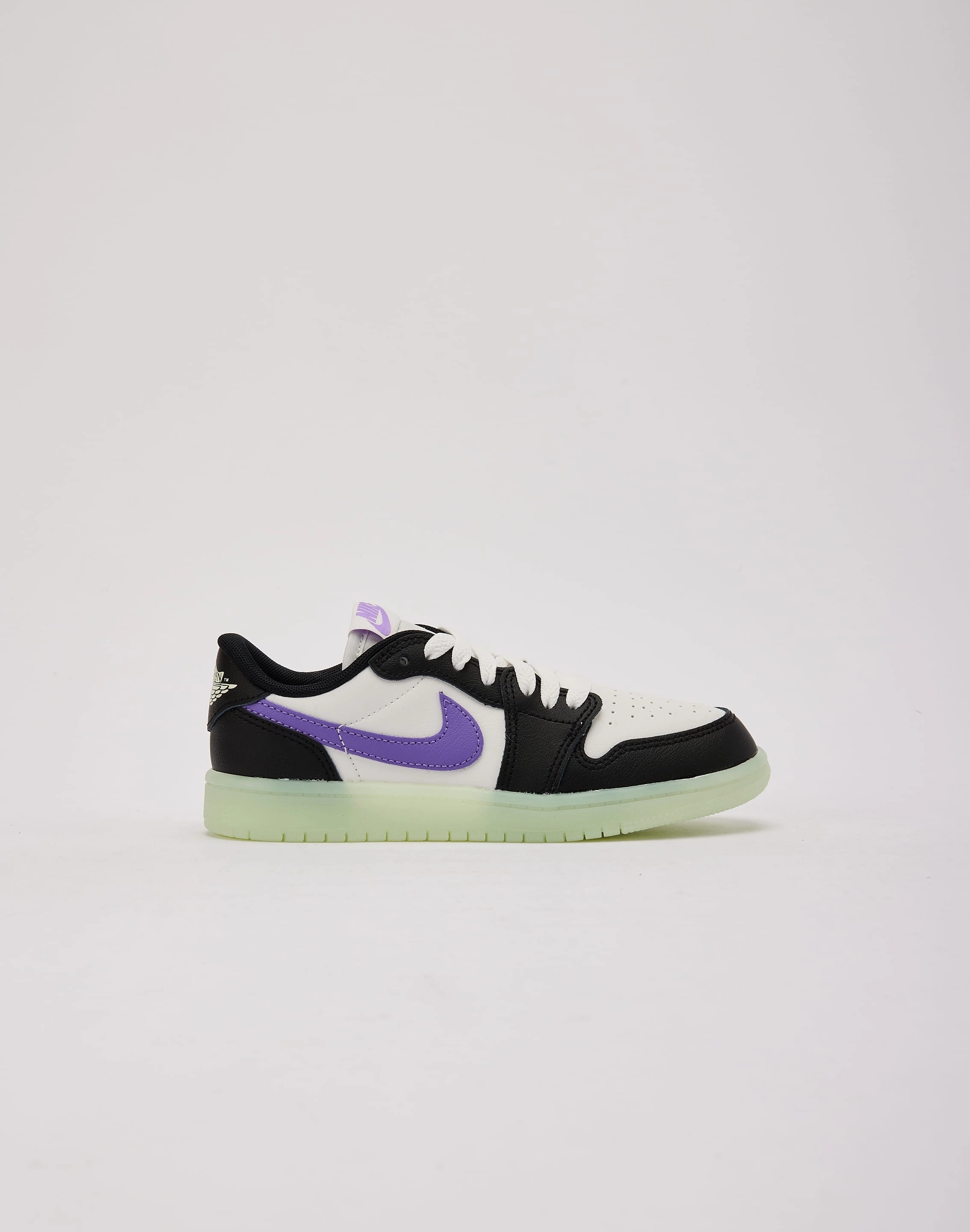 Jordan Air Jordan 1 Retro Low OG 'Black Raspberry' Pre-School Fashion museums Fashion history