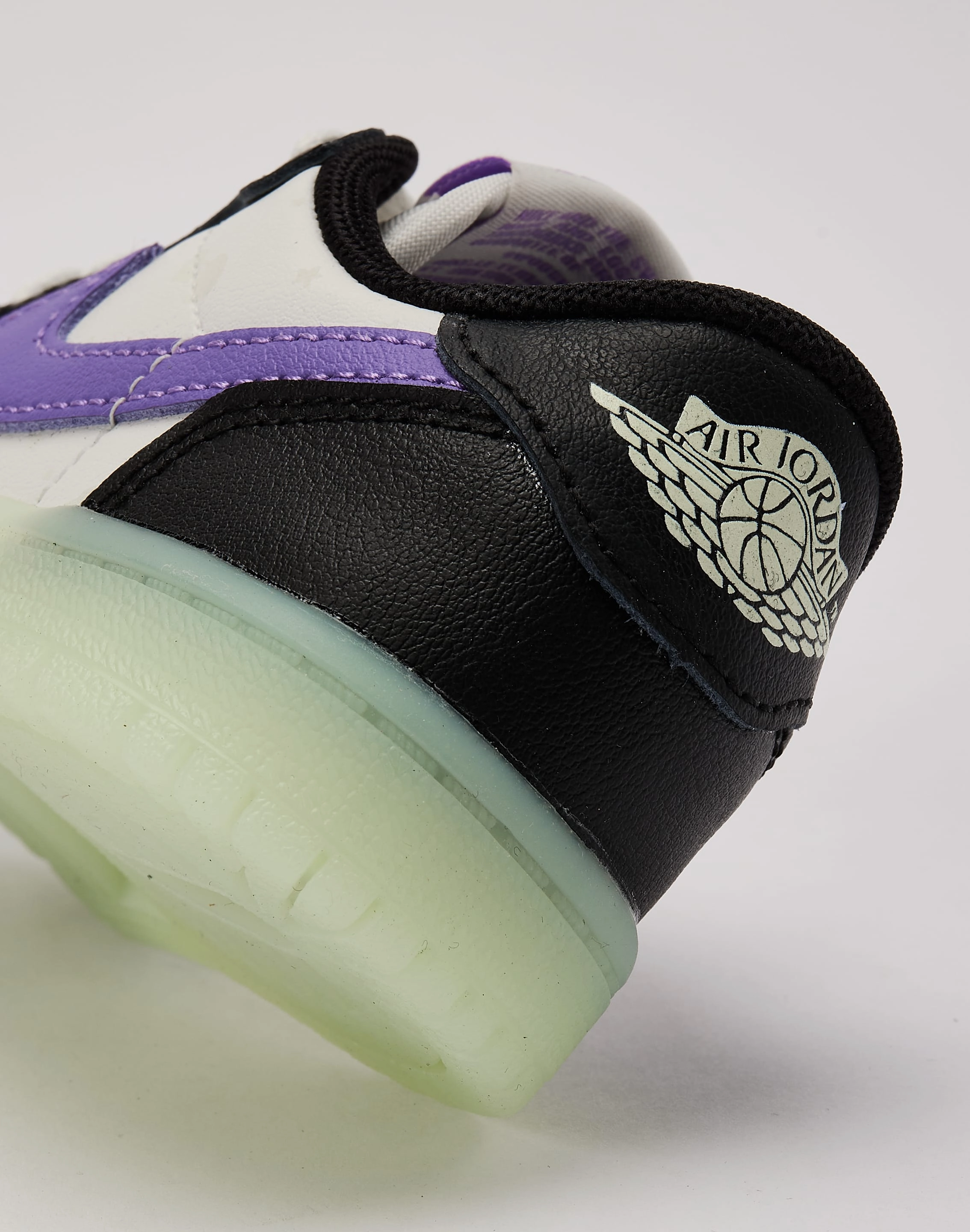Jordan Air Jordan 1 Retro Low OG 'Black Raspberry' Toddler Suede - finished fashion