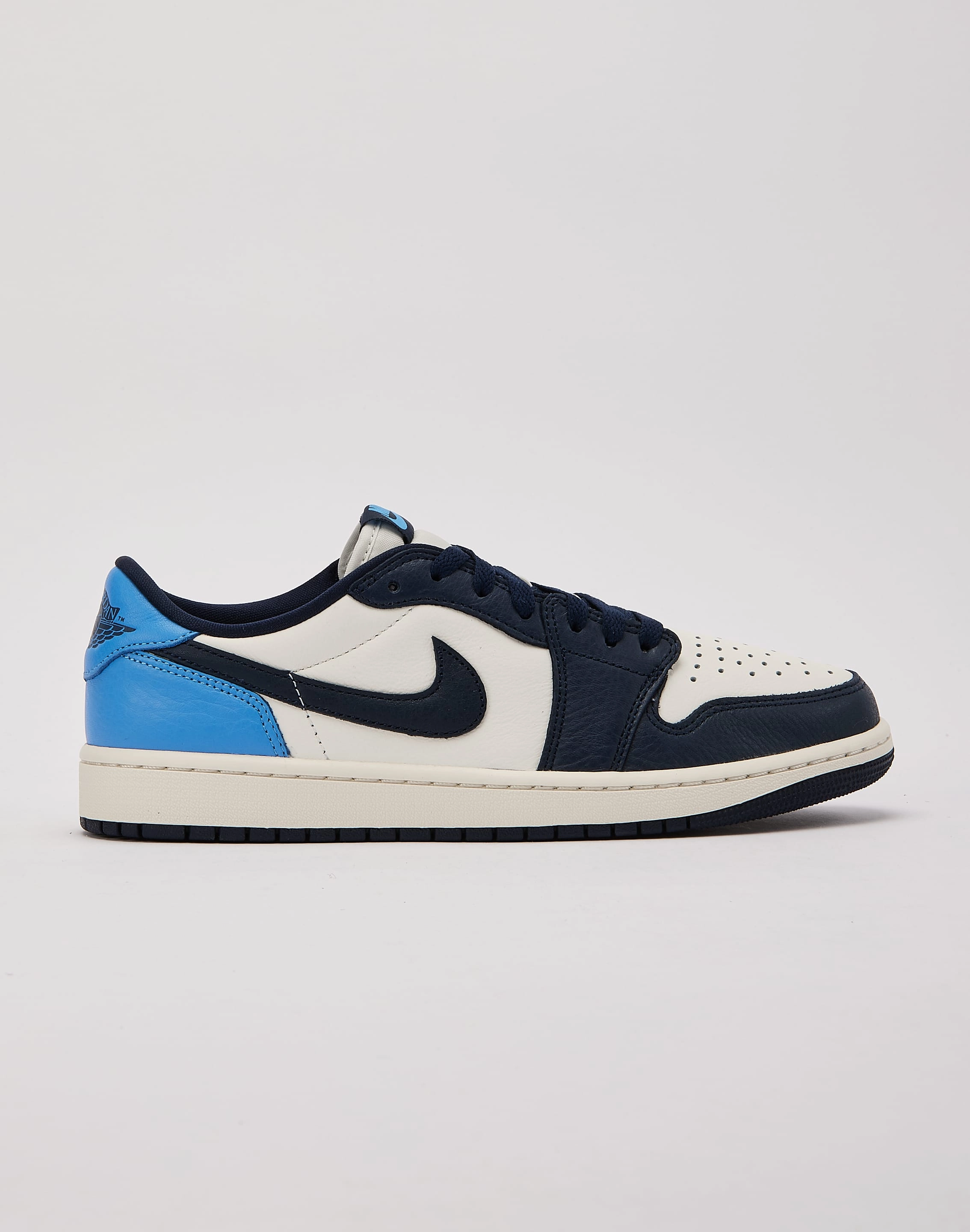 Jordan Air Jordan 1 Retro Low OG 'Obsidian' Fashion accessories Suede - finished fashion
