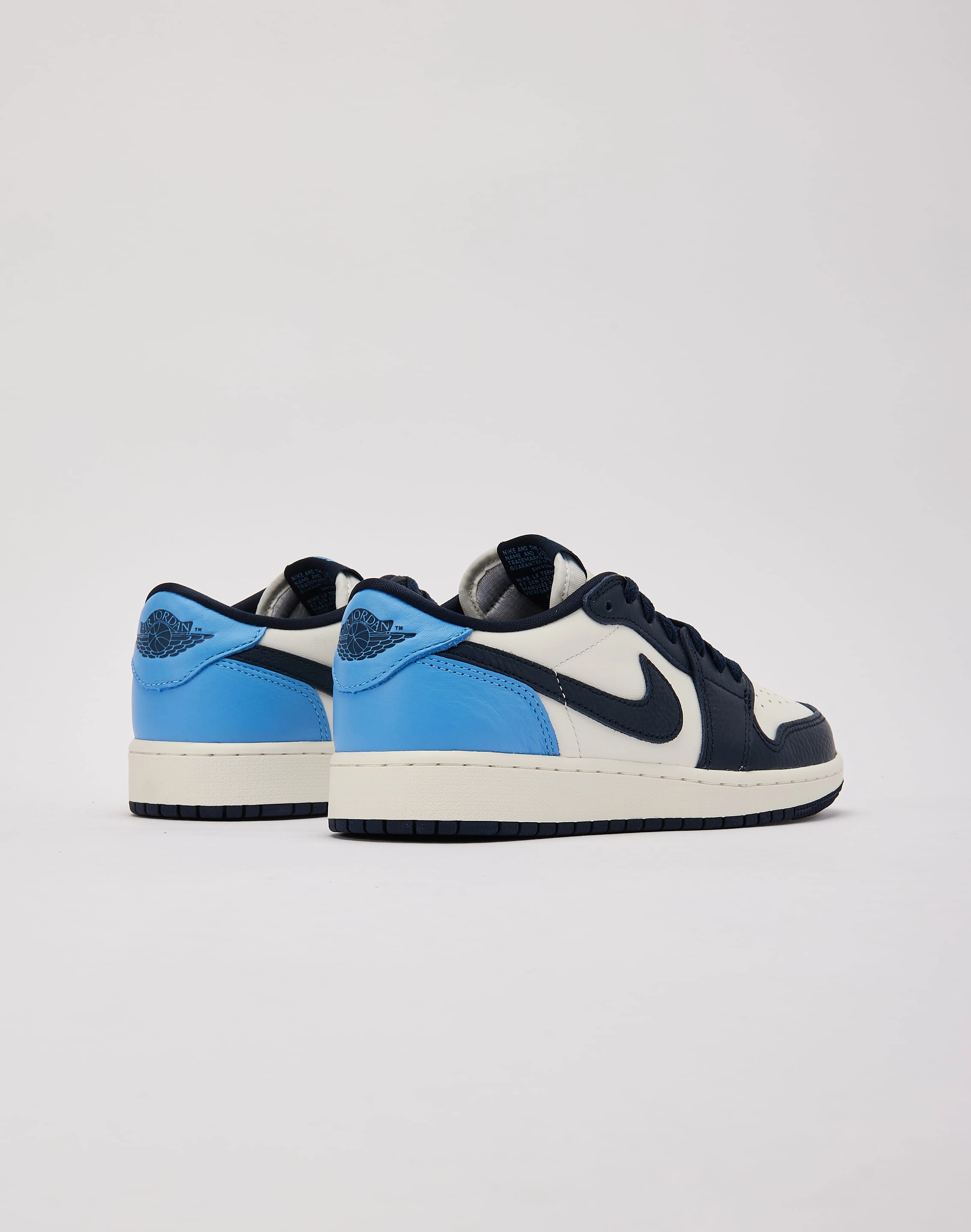 Jordan Air Jordan 1 Retro Low OG 'Obsidian' Grade-School Ethical fashion choices