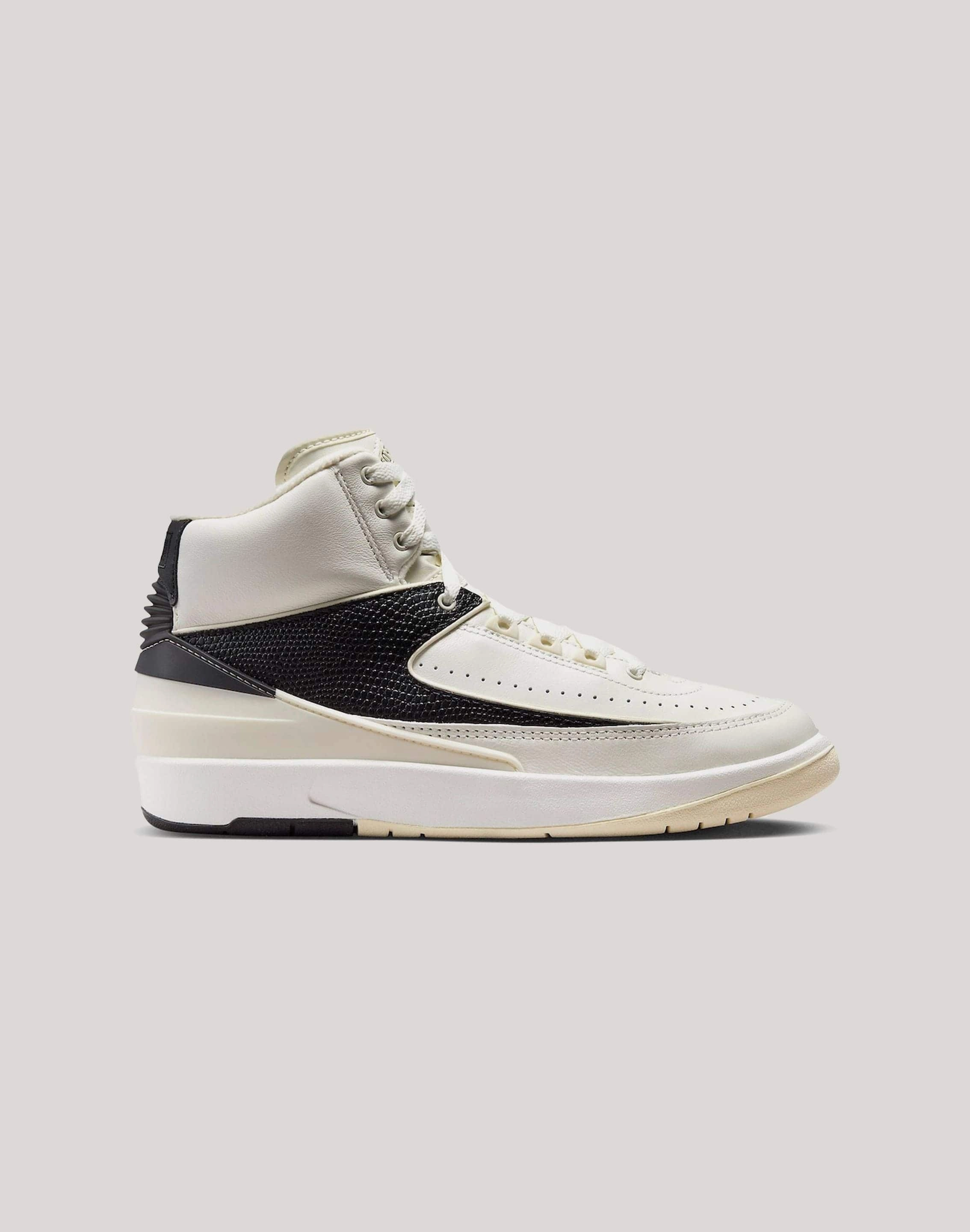 Jordan Air Jordan 2 Retro 'Sail' Street fashion Fashion catalog