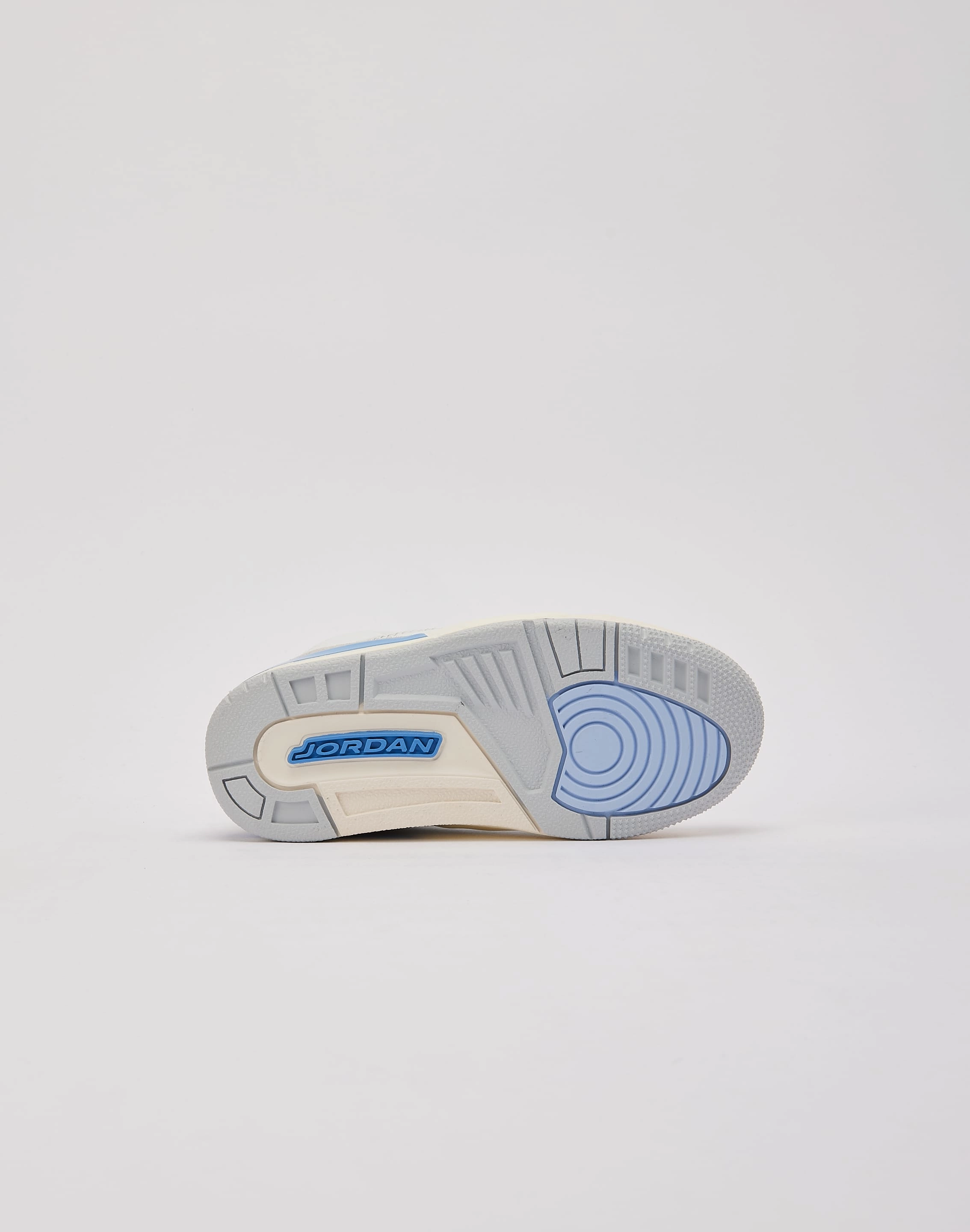 Jordan Air Jordan 3 Retro 'Lucky Shorts' Pre-School Fashion care (washing, ironing, etc.)