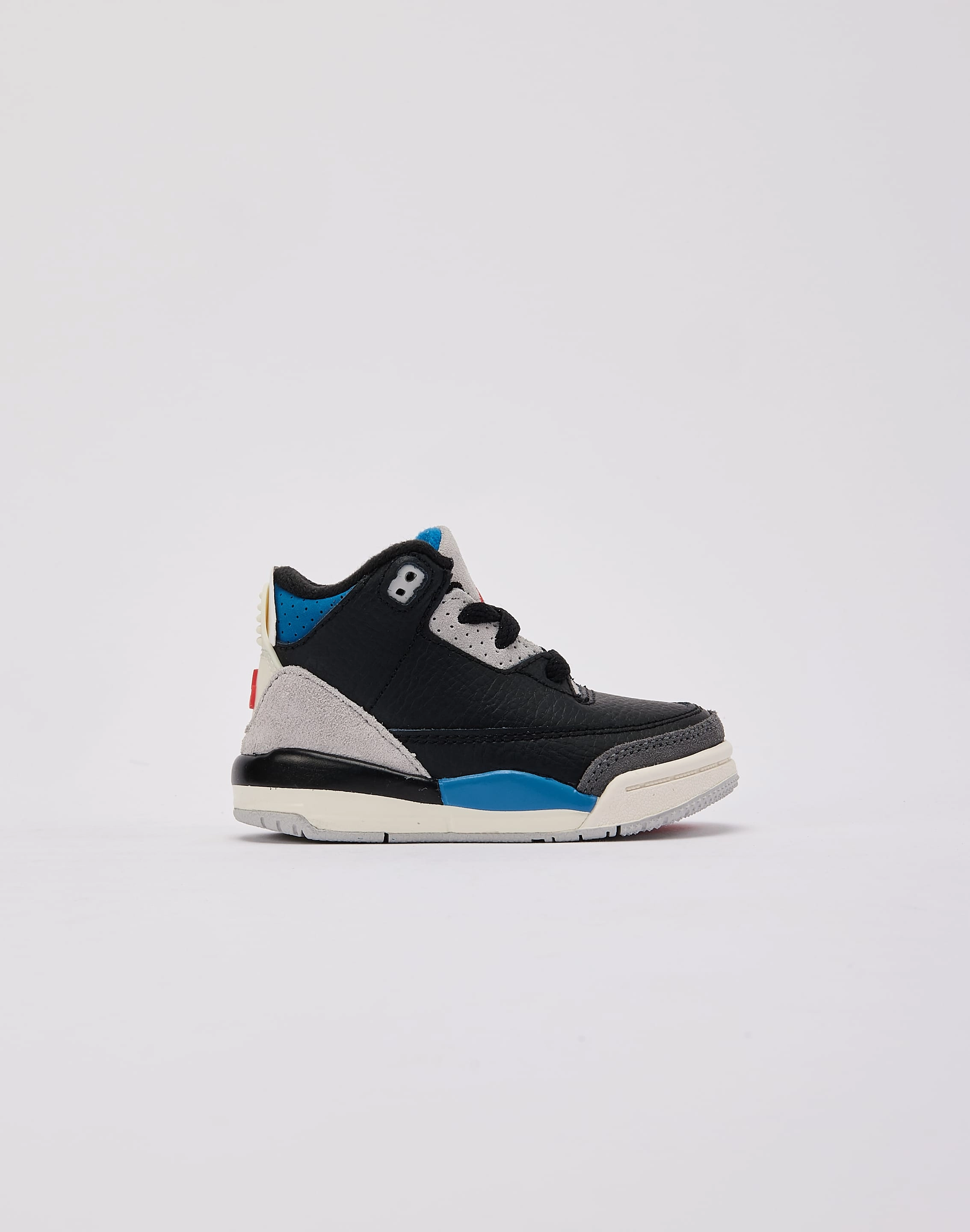 Jordan Air Jordan 3 Retro 'Rare Air' Toddler Clothing assortments Minimalist fashion