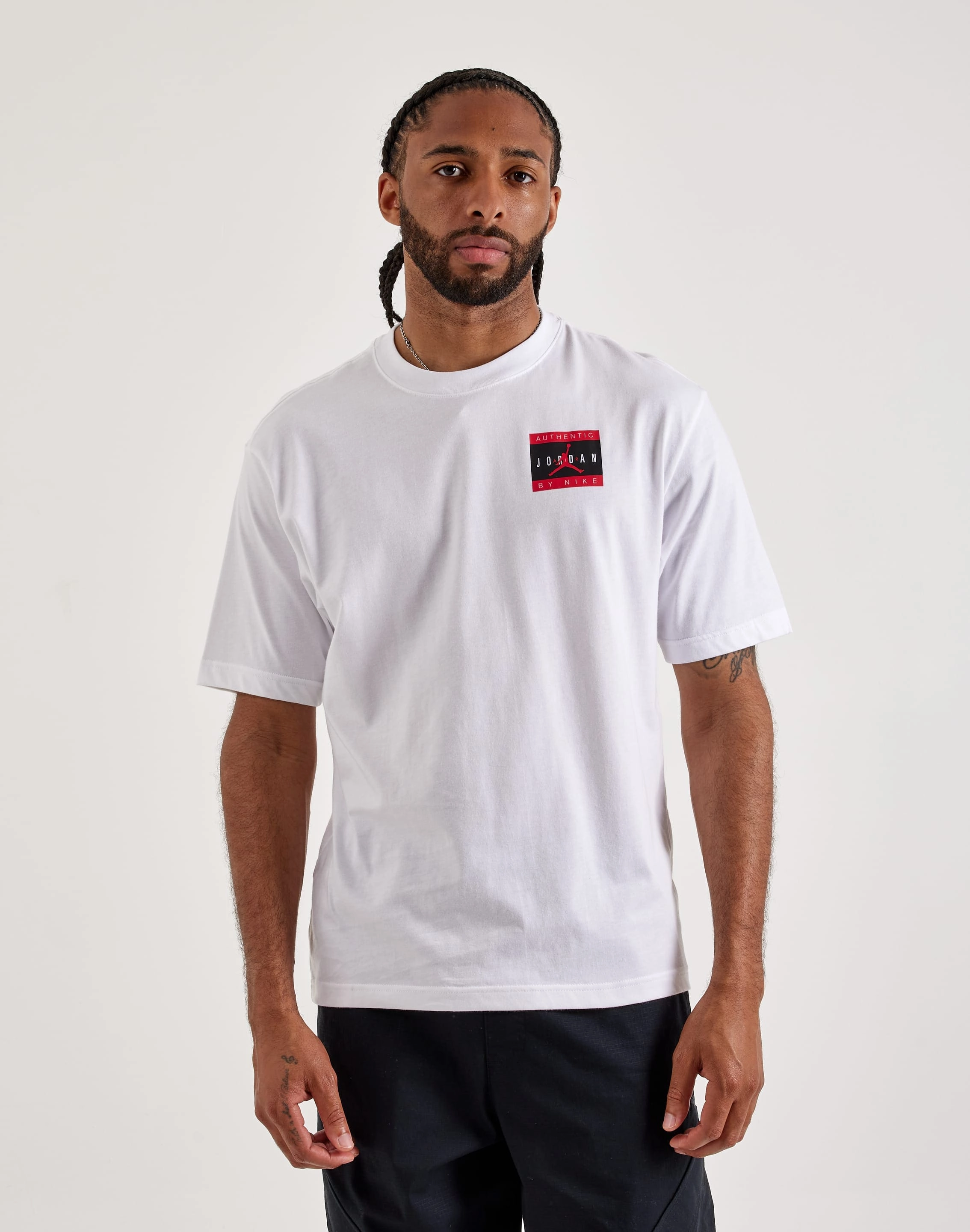 Modern fashion Jordan Graphic Tee Fashion rental