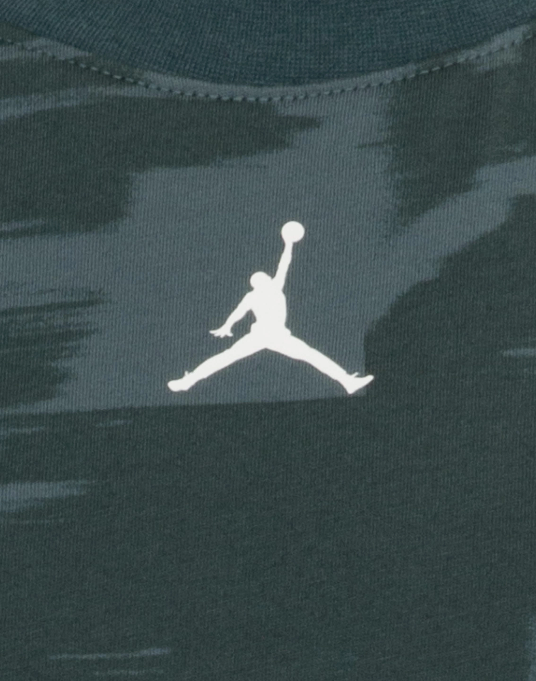 Jordan Motion Printed Tee Organic fashion products