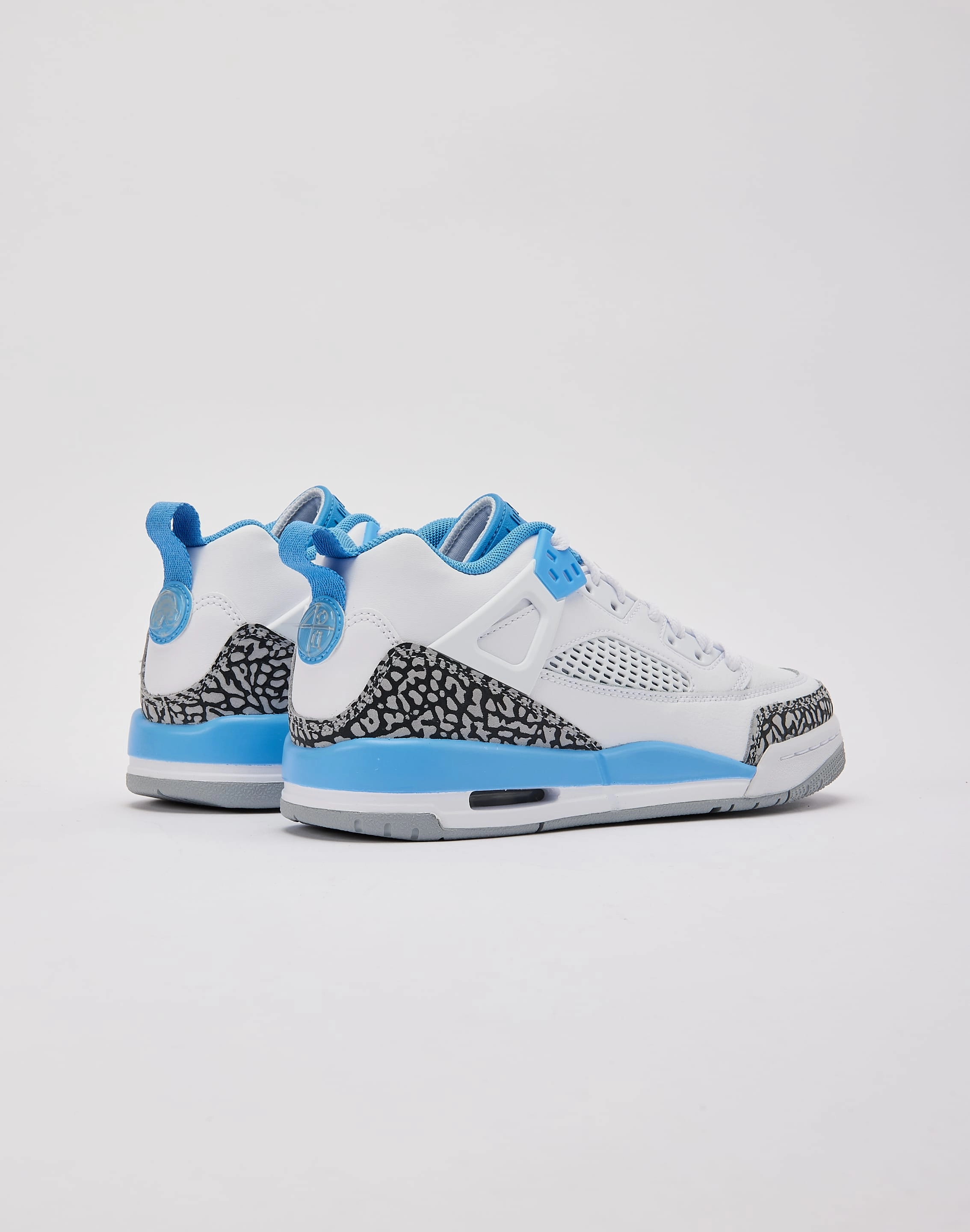 Jordan Spizike Low Grade-School Fashion lookbook