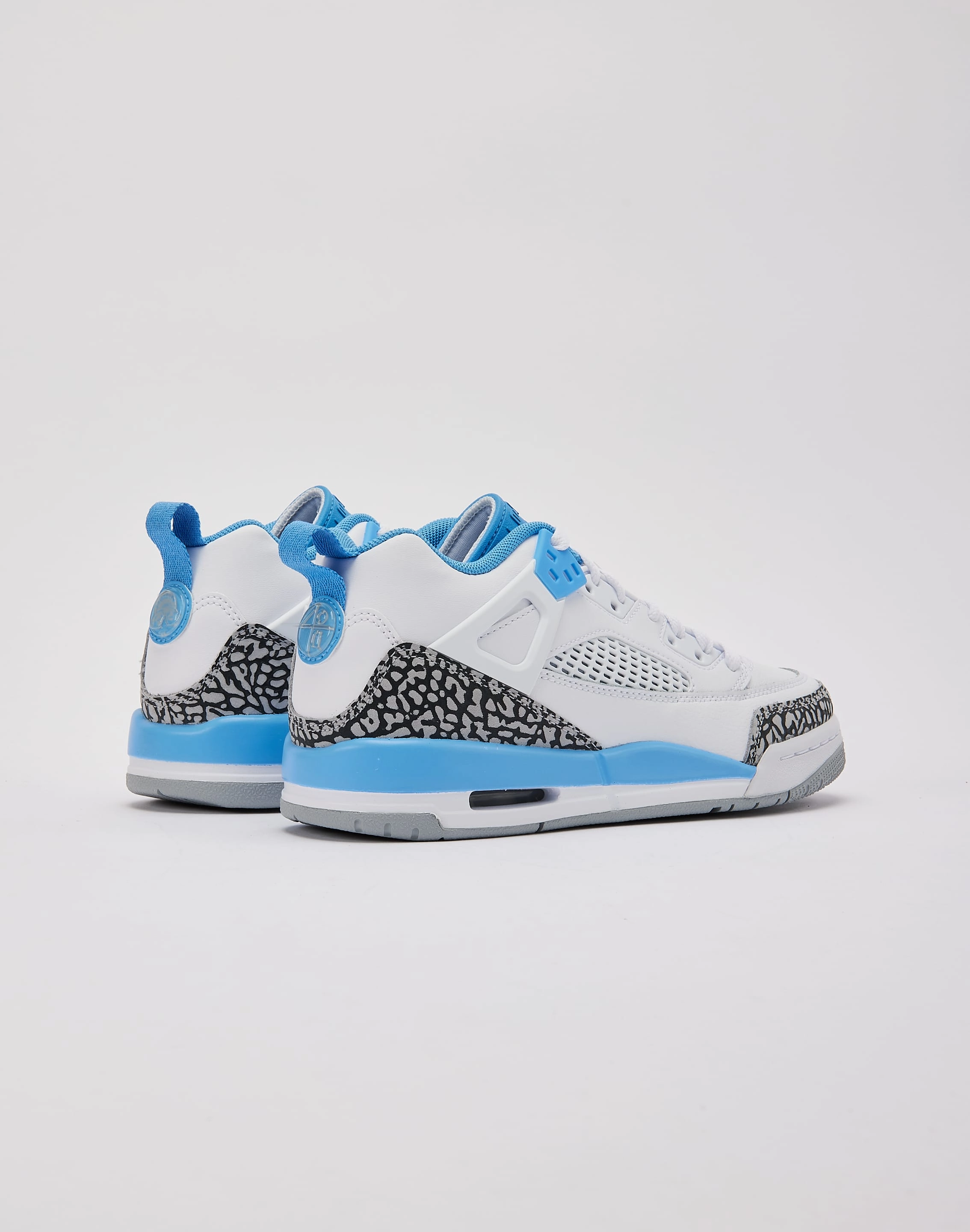 Jordan Spizike Low Grade-School Fashion lookbook