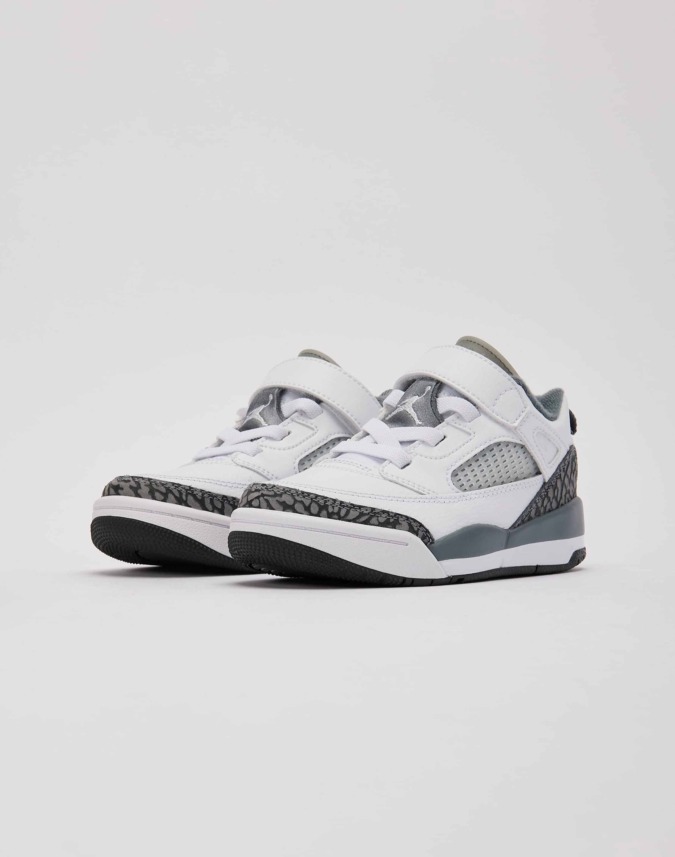 Jordan Spizike Low Pre-School Fashion photography
