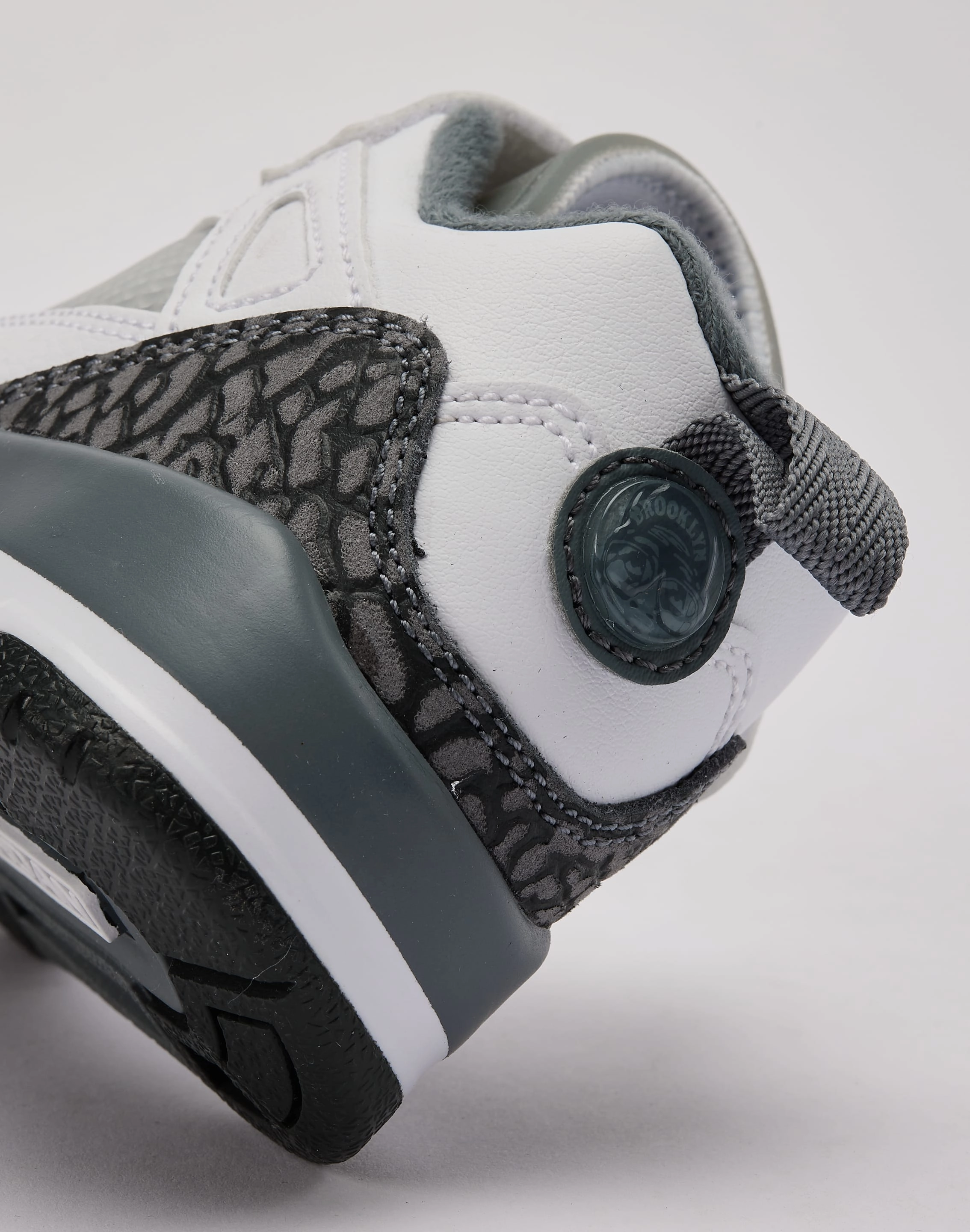 Jordan Spizike Low Pre-School Fashion photography