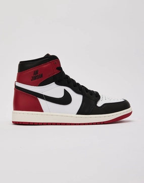 Lace - detailed fashion Jordan Air Jordan 1 Retro High OG 'Black Toe Reimagined' Athleisure fashion