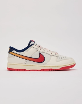 Lace - detailed fashion Nike Dunk Low 'Retro Lettering' Fashion lookbook