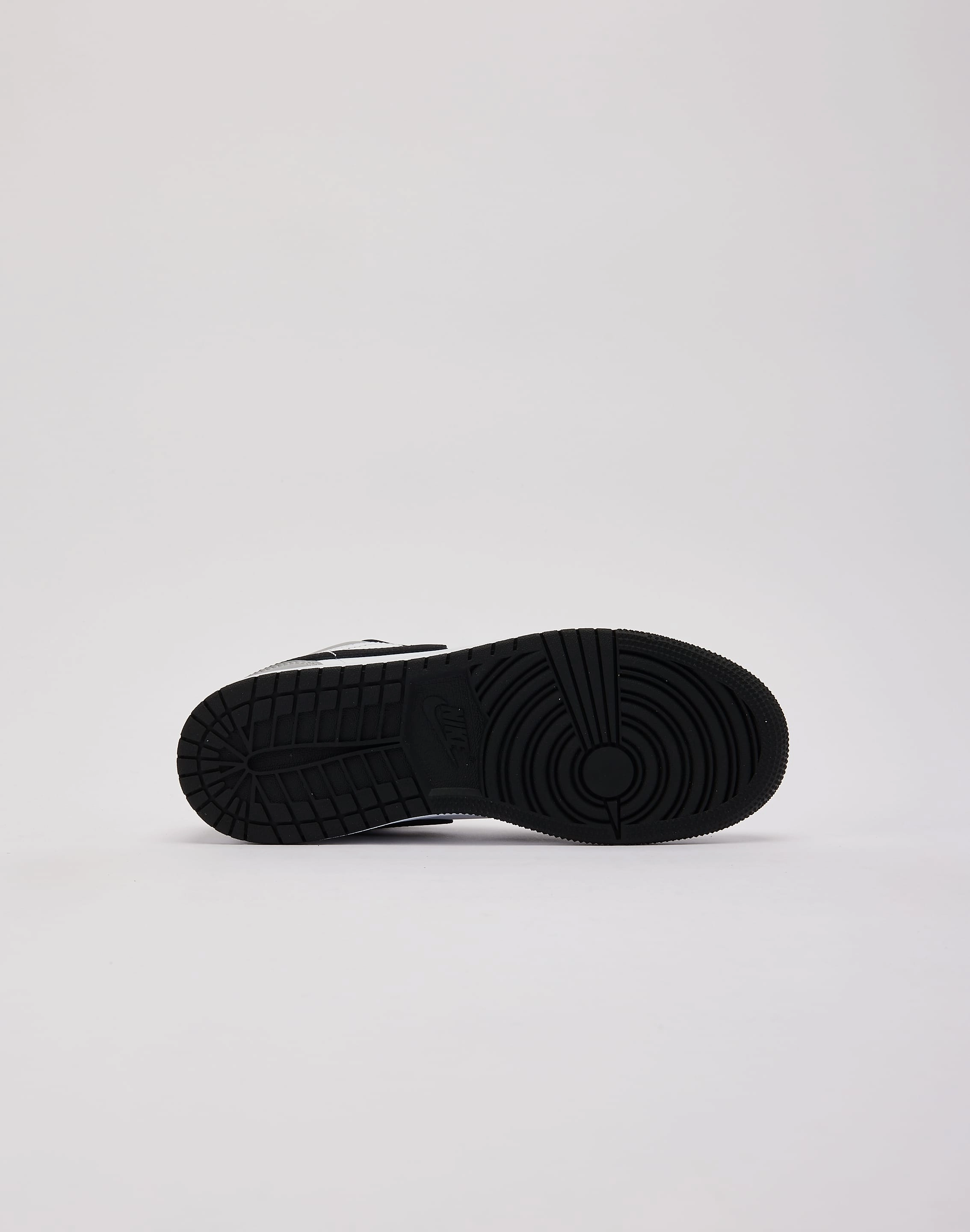 Linen - crafted fashion Jordan Air Jordan 1 Low SE Grade-School
