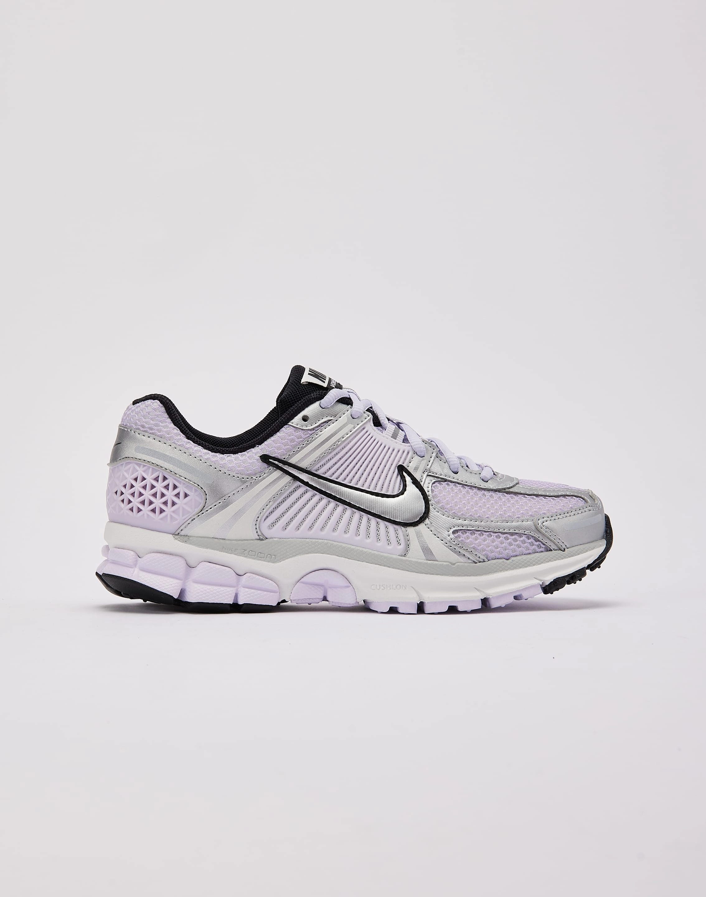 Linen - crafted fashion Nike Zoom Vomero 5 Comfortable apparel