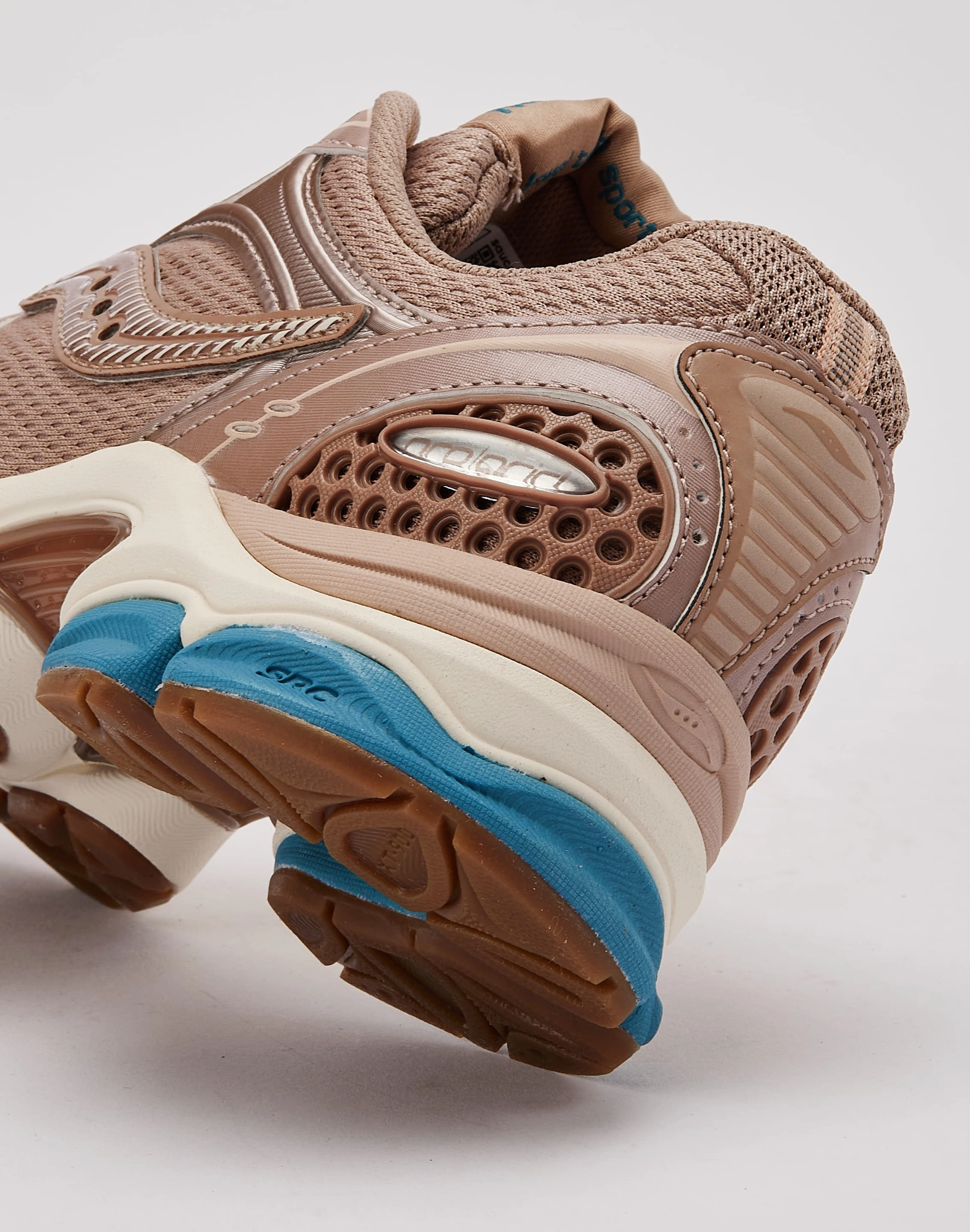 Luxury fashion items Saucony ProGrid Triumph 4 Grade-School