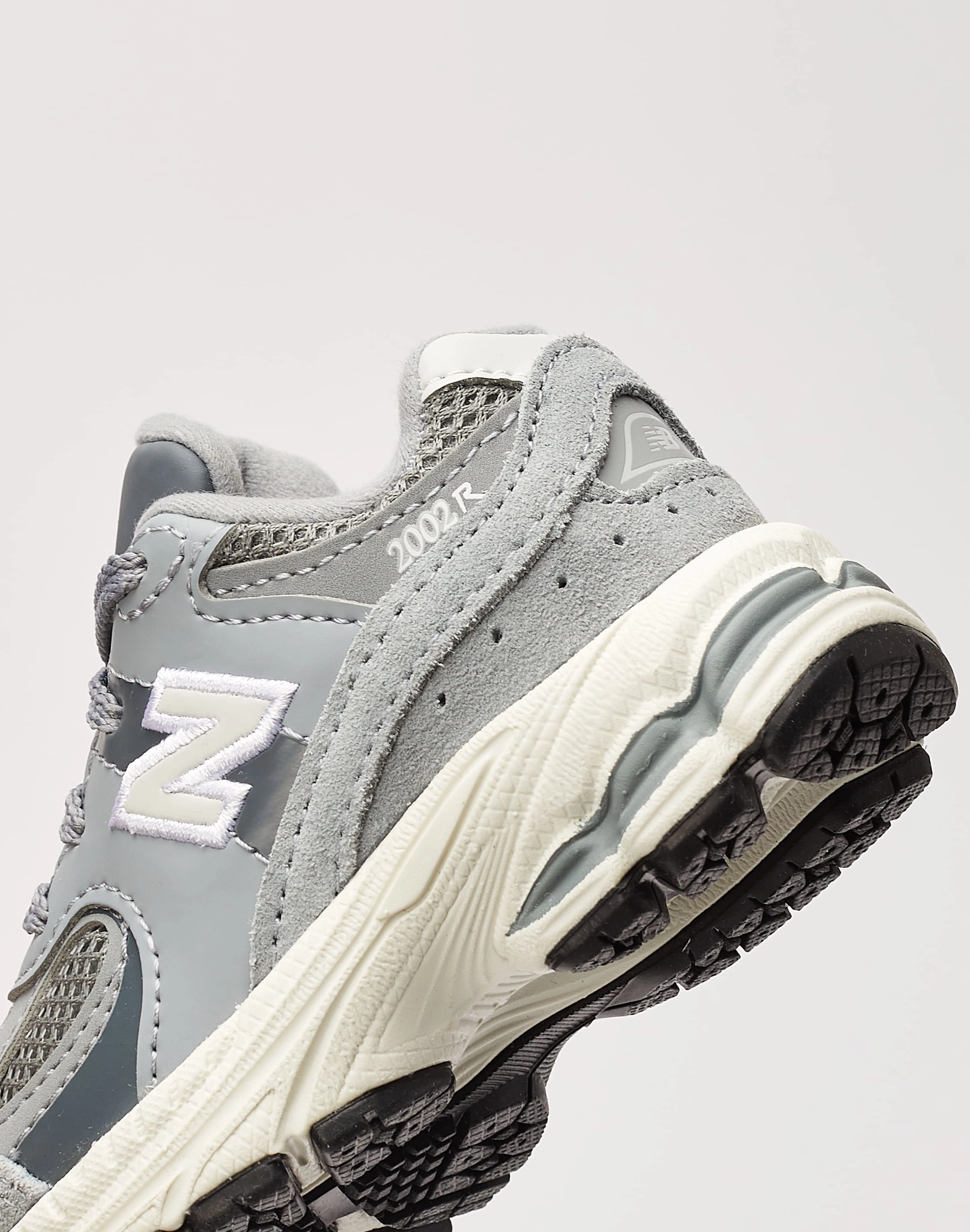 Military - inspired fashion New Balance 2002R Toddler