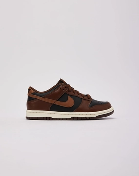 Military - inspired fashion Nike Dunk Low Grade-School Fashionable options