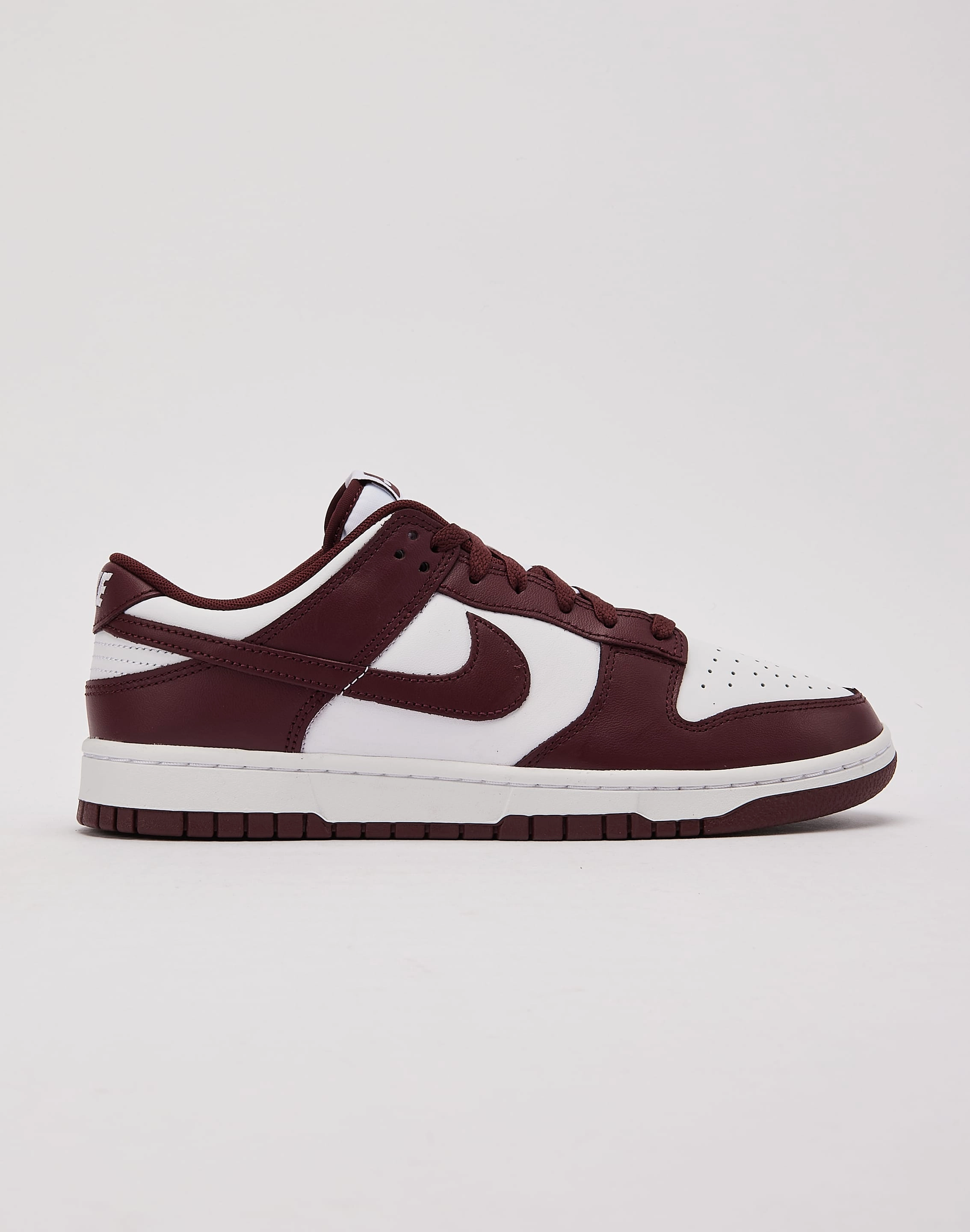 Luxury fashion items Nike Dunk Low Retro Fashion for all body types