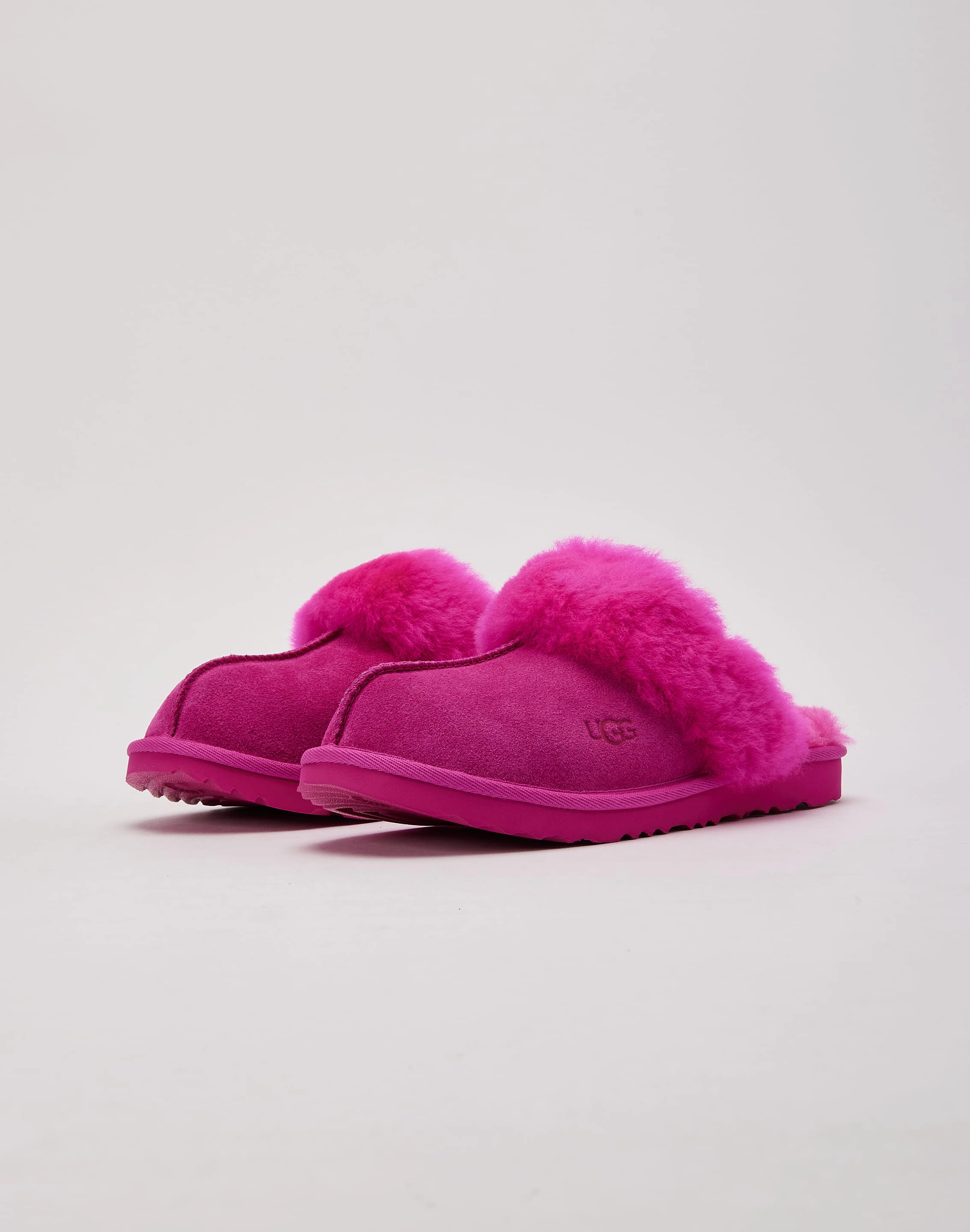 Military - inspired fashion UGG Cozy II Slipper Grade-School