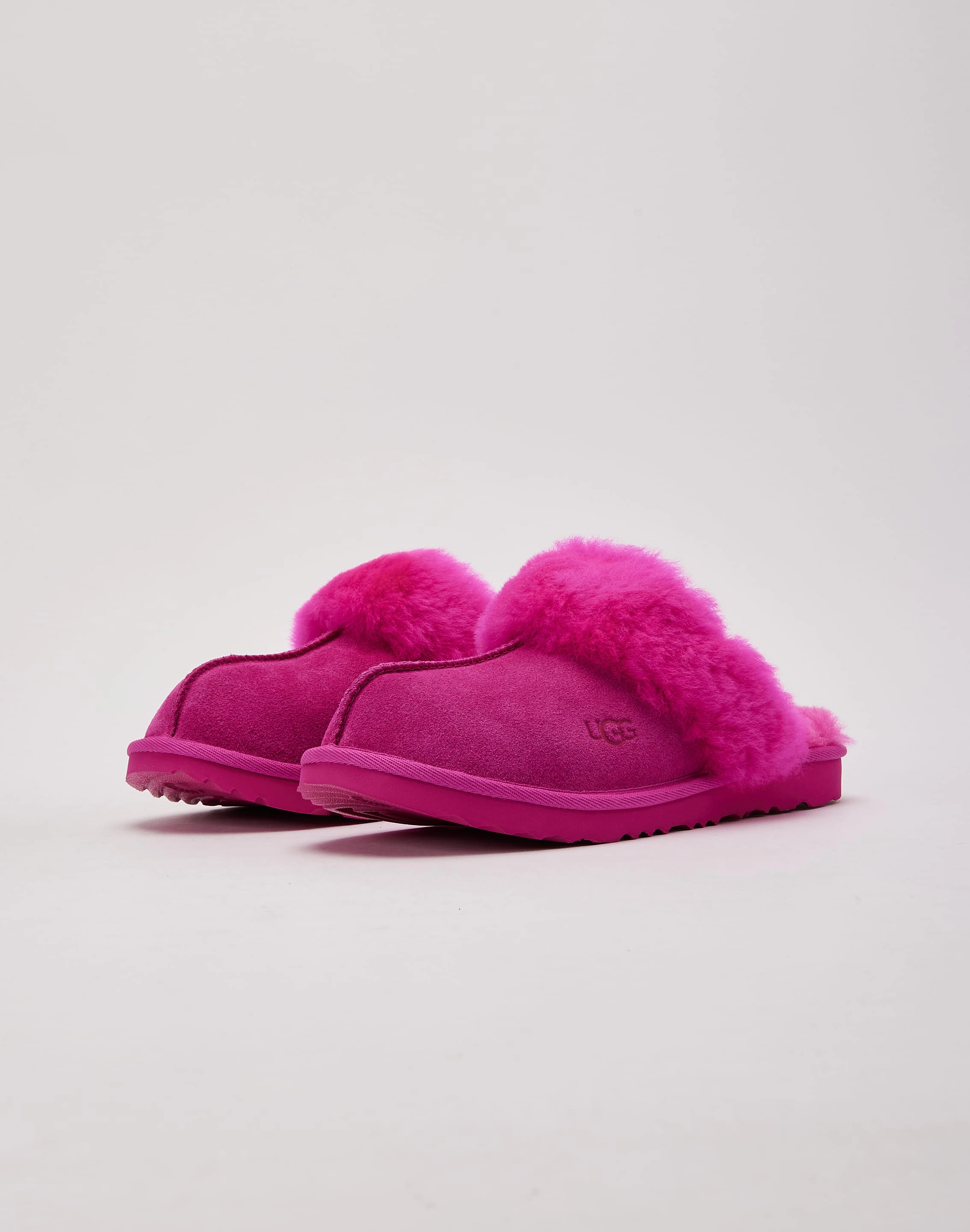 Military - inspired fashion UGG Cozy II Slipper Grade-School