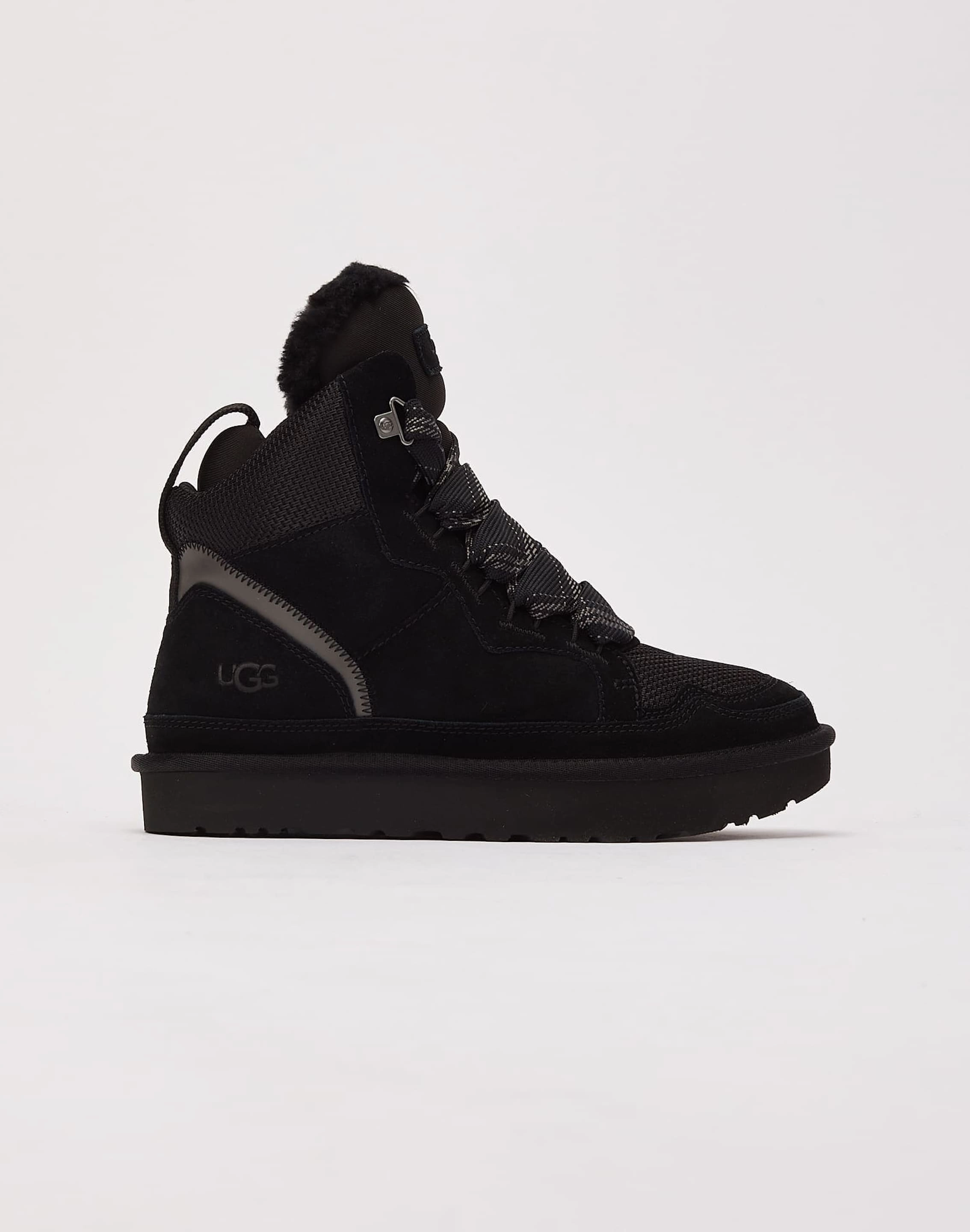 Fashion rental UGG Highmel Fashion influencers' recommendations