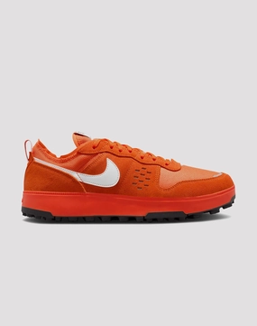 Minimalist fashion Nike C1TY Retro fashion finds